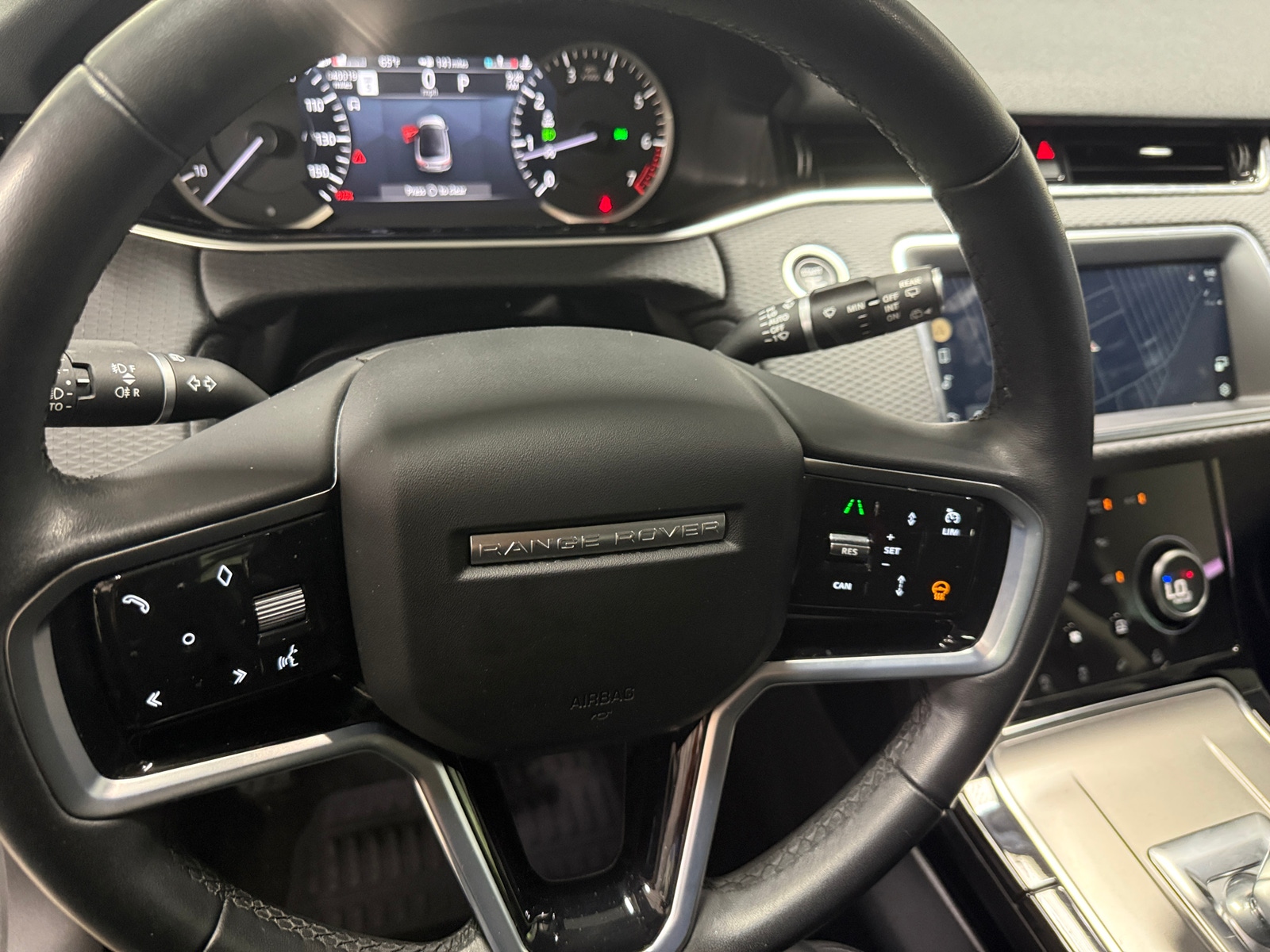 Thumbnail: 2023 Land Rover Range Rover Evoque - 4