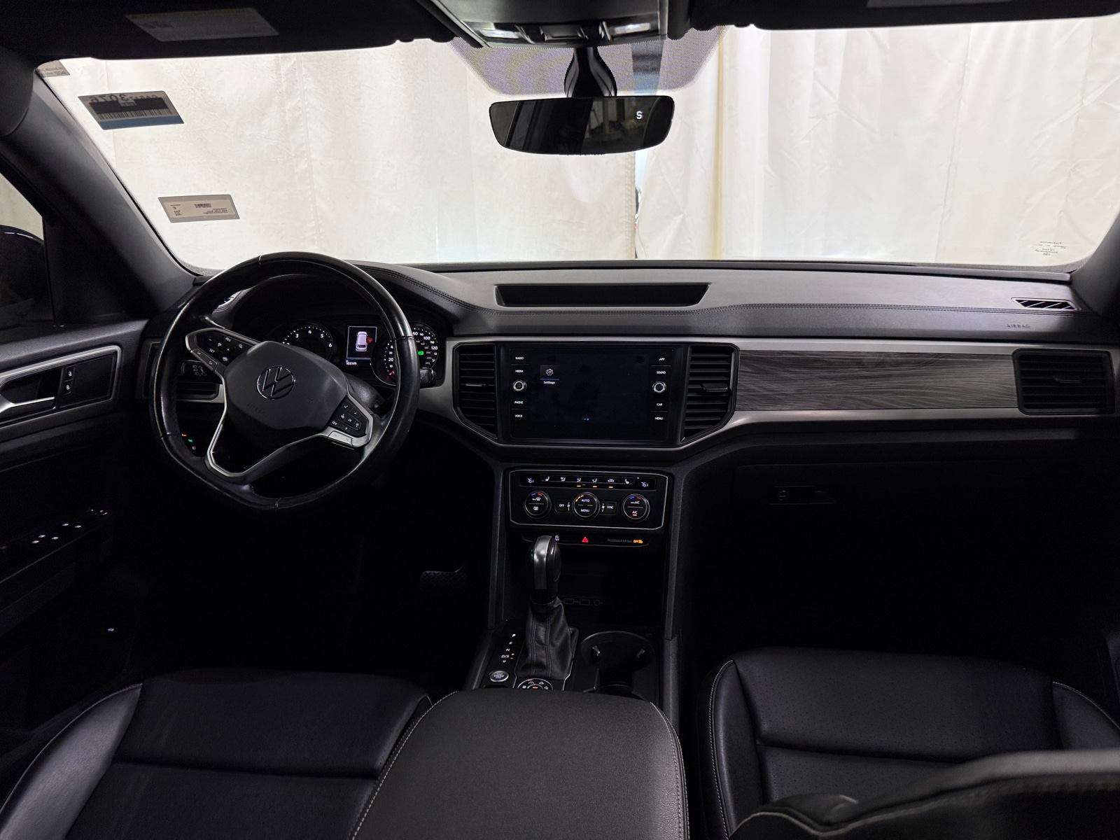 Thumbnail: 2020 Volkswagen Atlas - 2