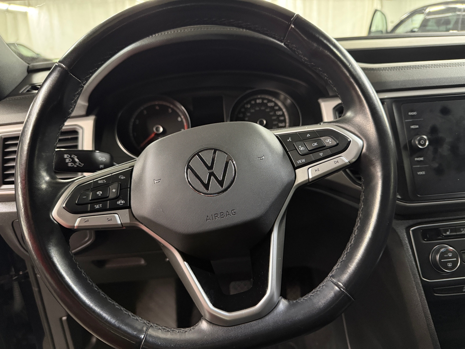 Thumbnail: 2020 Volkswagen Atlas - 4