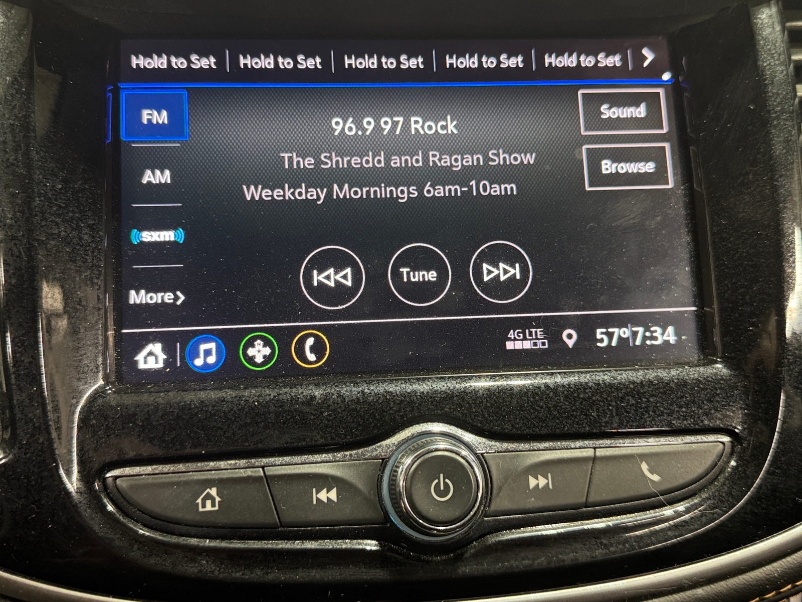 Thumbnail: 2021 Chevrolet Trax - 3