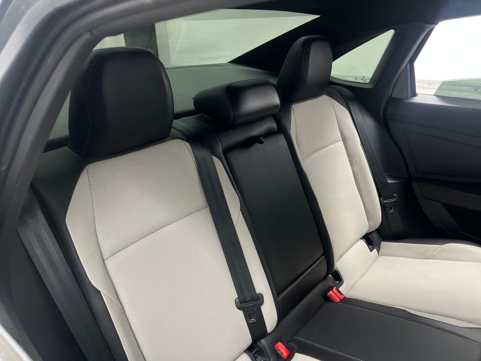 Thumbnail: 2019 Volkswagen Jetta - 5
