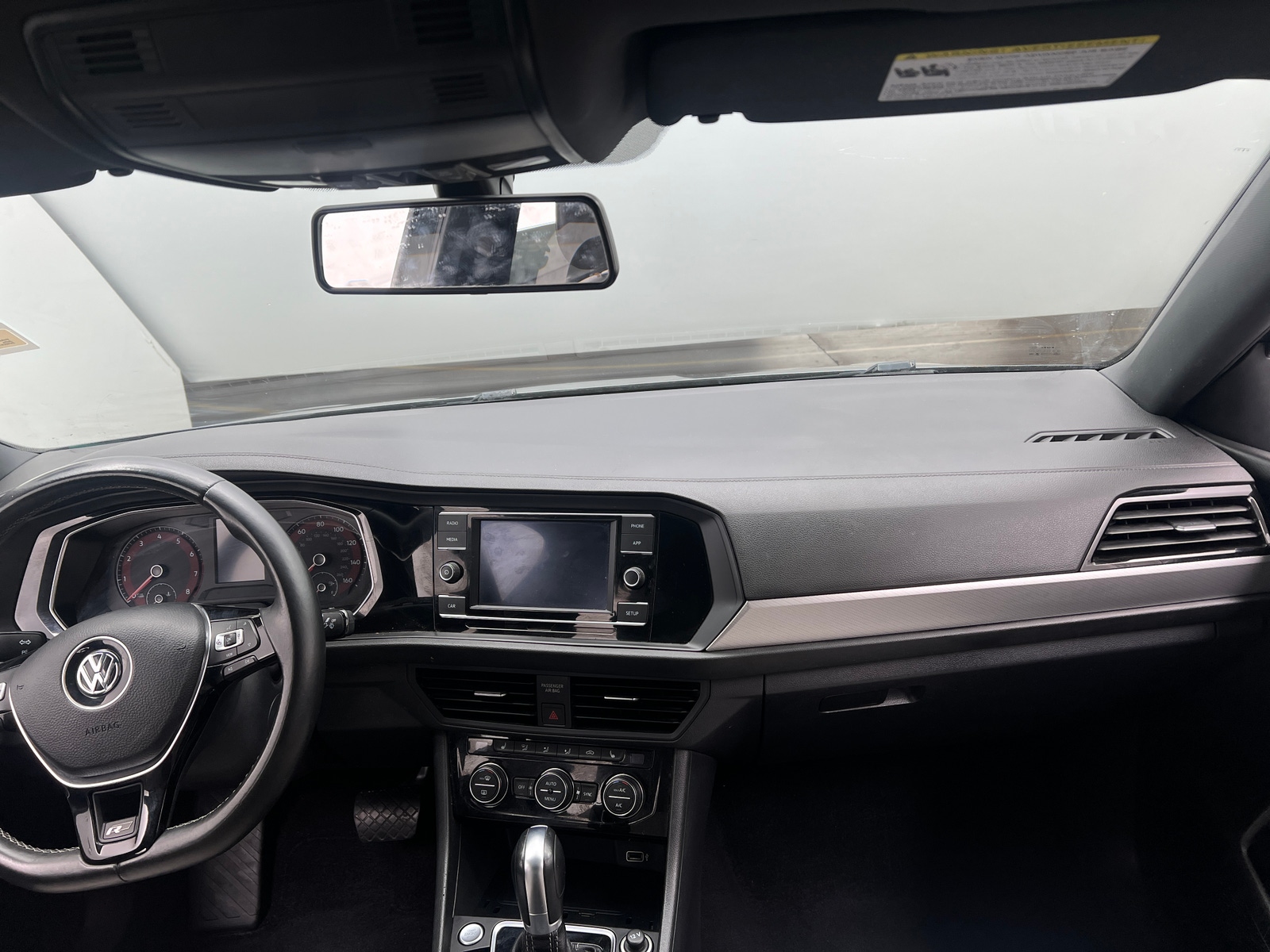 Thumbnail: 2019 Volkswagen Jetta - 2