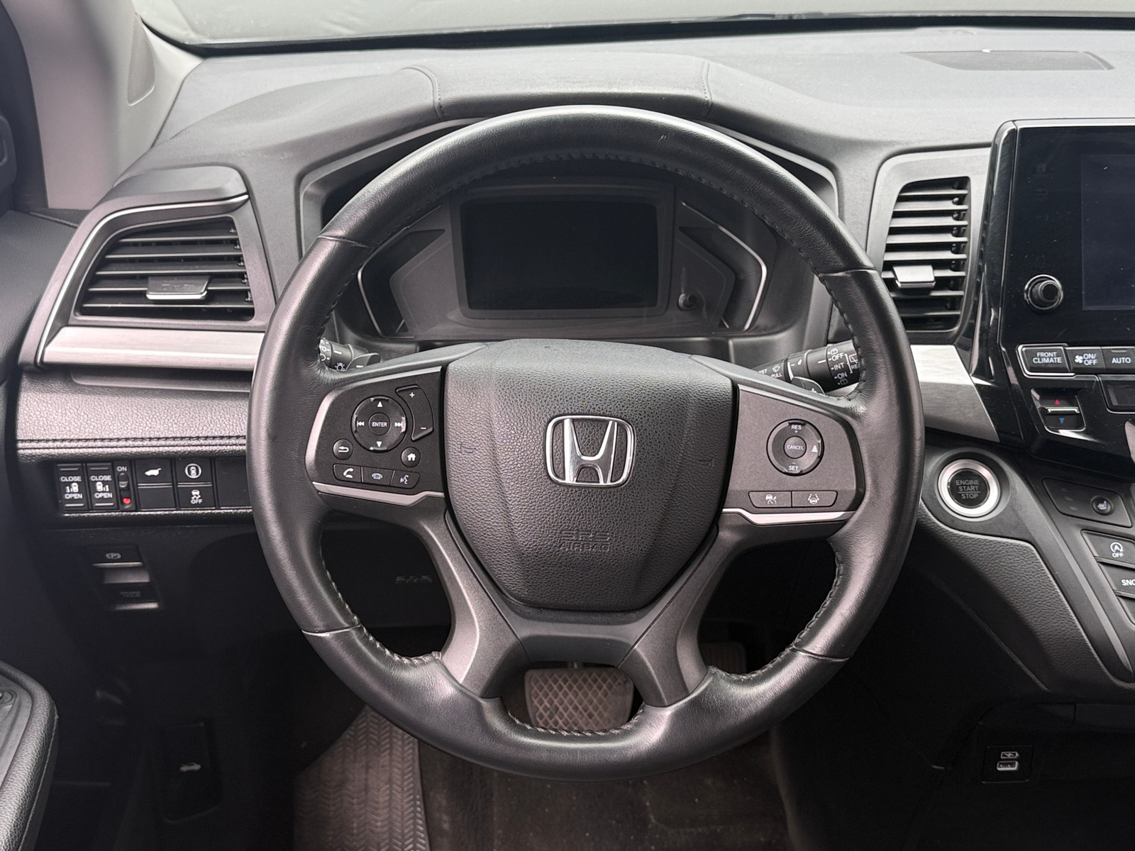 Thumbnail: 2023 Honda Odyssey - 4