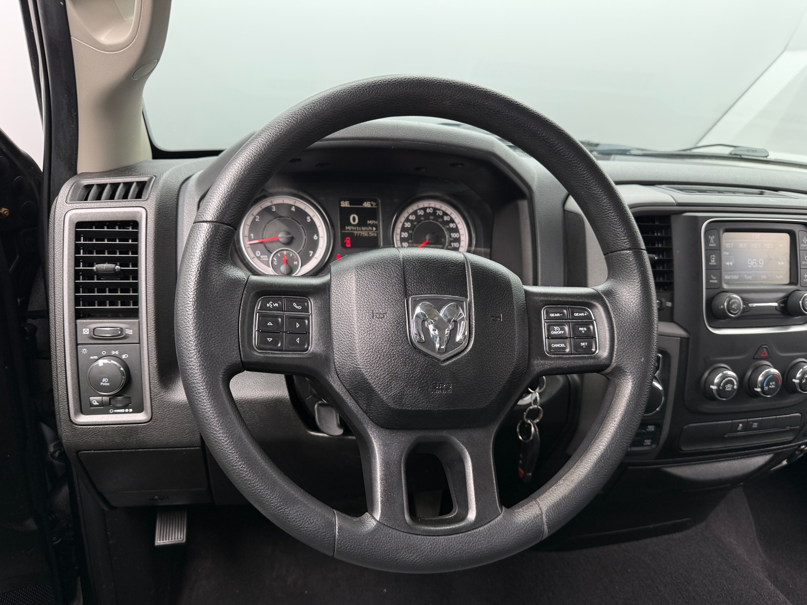 Thumbnail: 2019 RAM 1500 Classic - 5