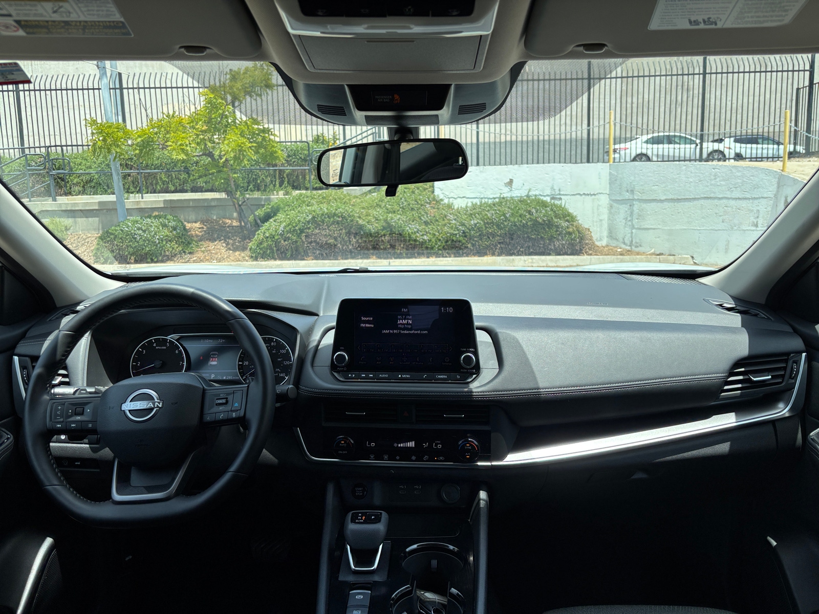 Thumbnail: 2025 Nissan Rogue - 3