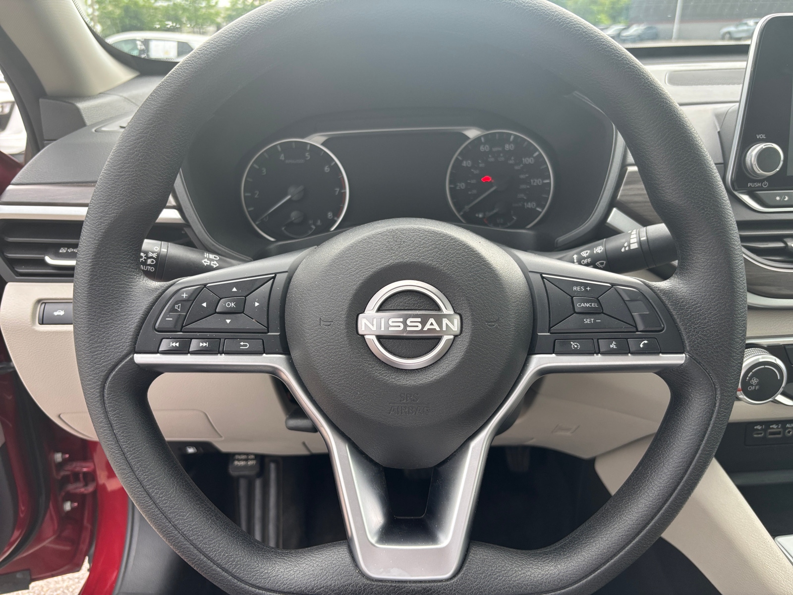 Thumbnail: 2025 Nissan Altima - 5