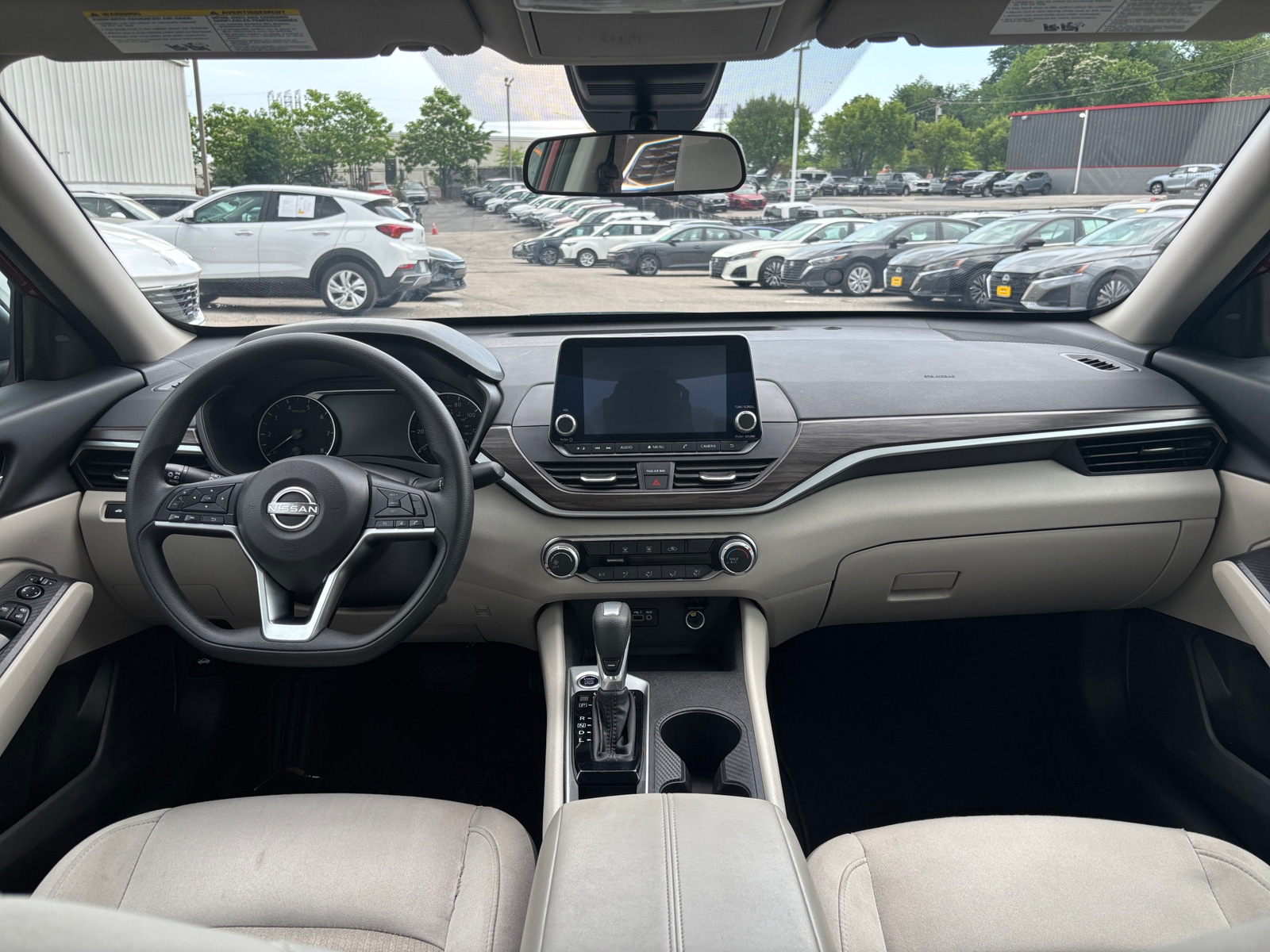 Thumbnail: 2025 Nissan Altima - 3