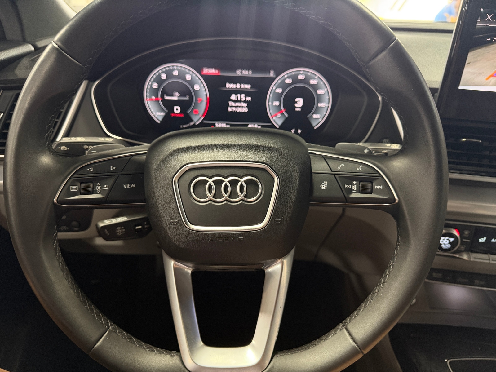 Thumbnail: 2025 Audi Q5 - 4