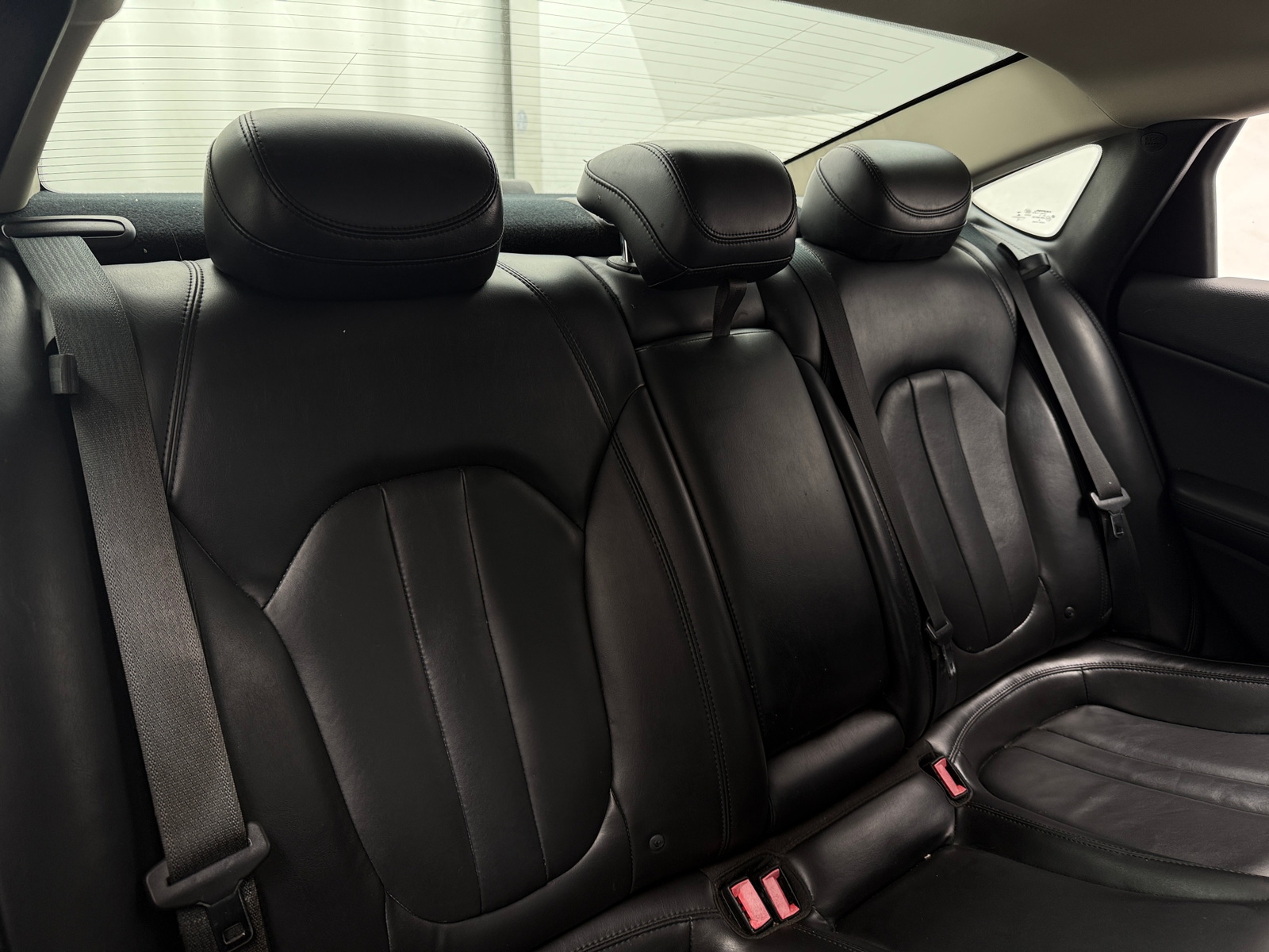 Thumbnail: 2015 Chrysler 200 - 5