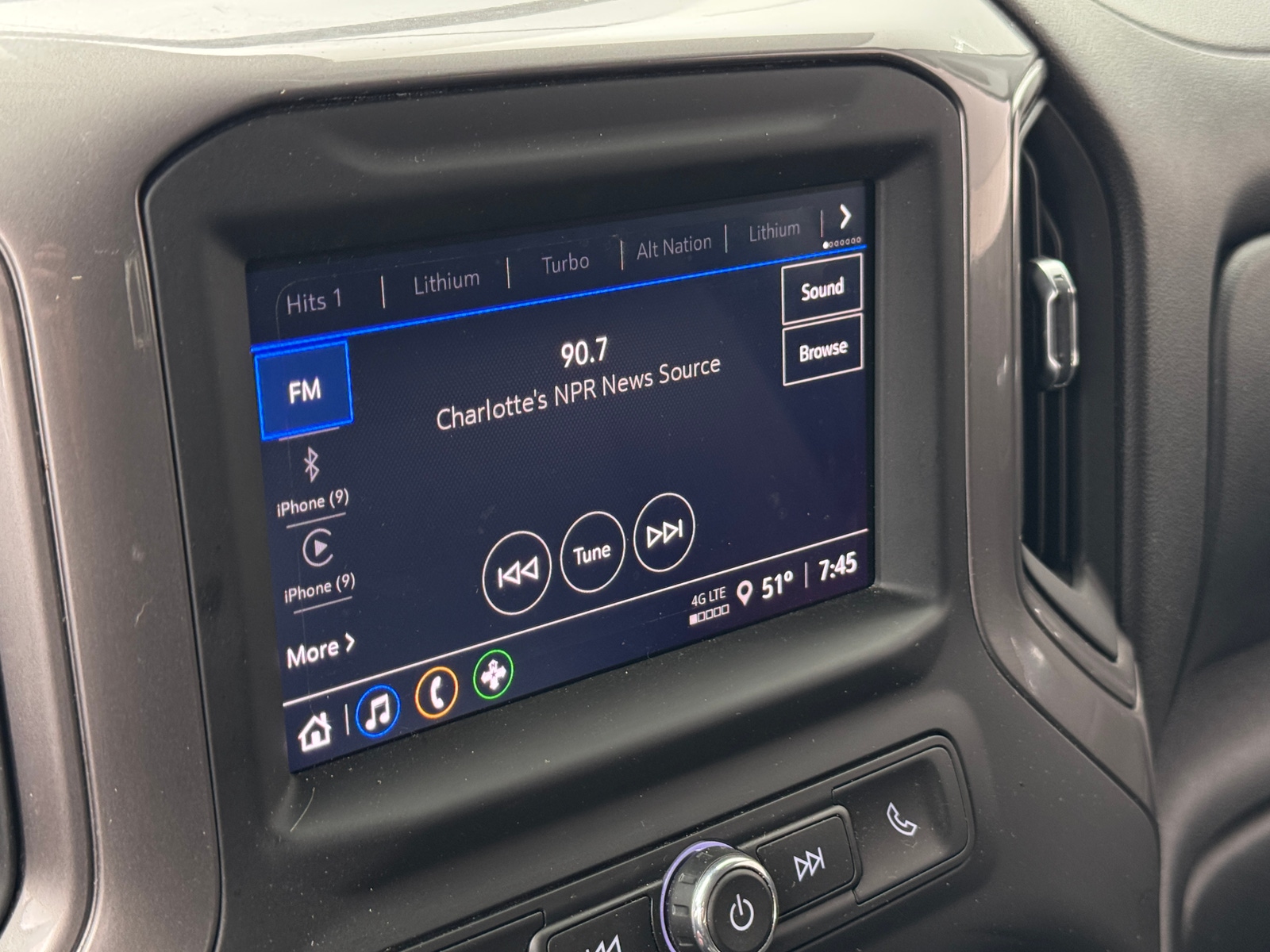 Thumbnail: 2023 Chevrolet Silverado 1500 - 4