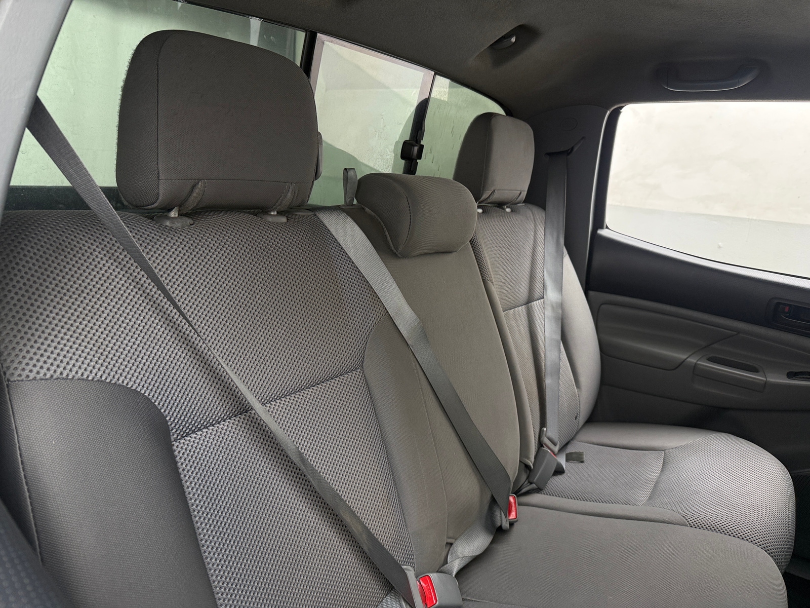 Thumbnail: 2015 Toyota Tacoma - 6