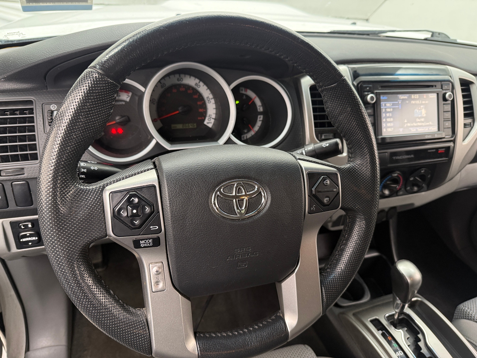 Thumbnail: 2015 Toyota Tacoma - 5