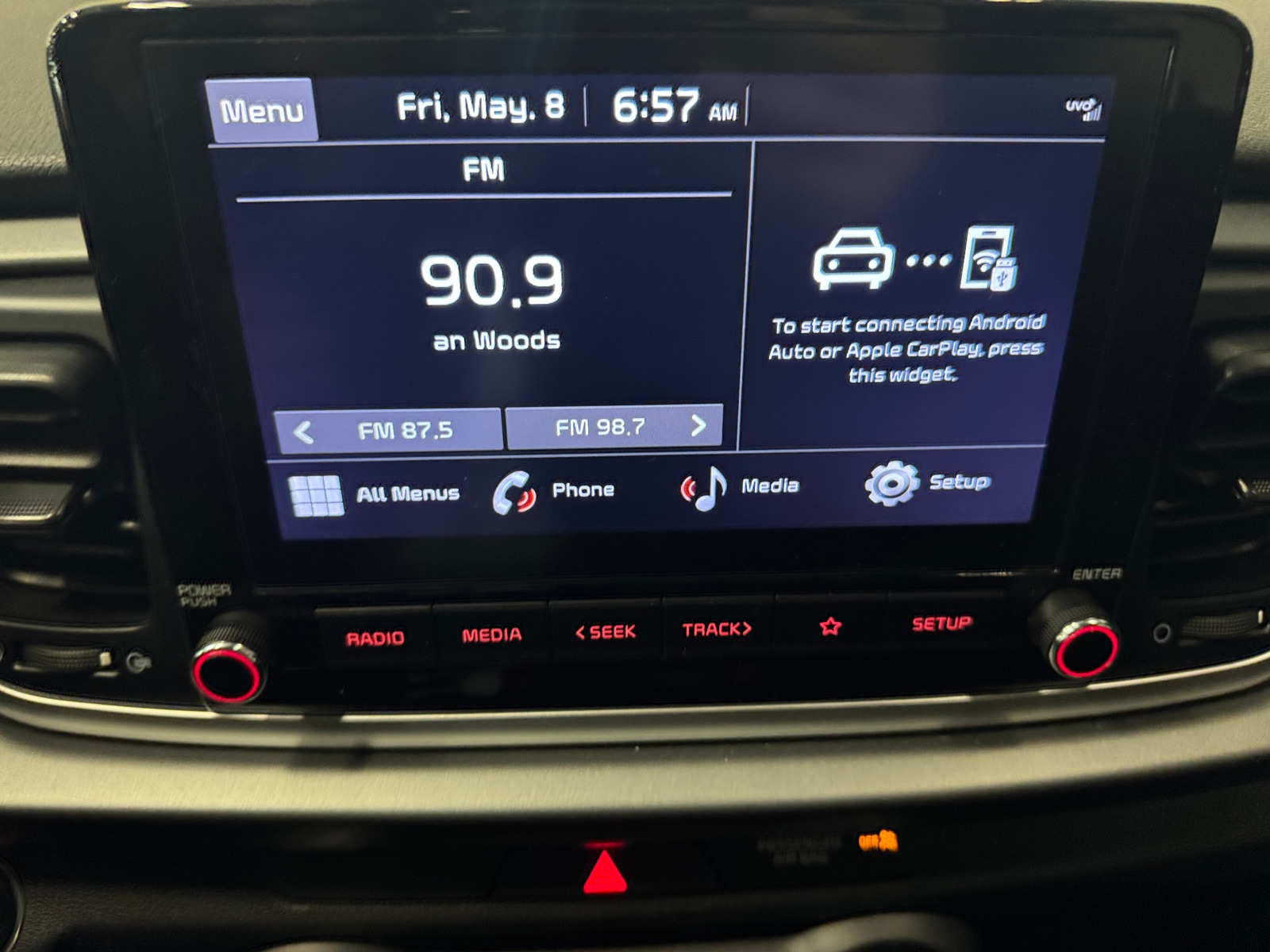 Thumbnail: 2022 Kia Rio - 4