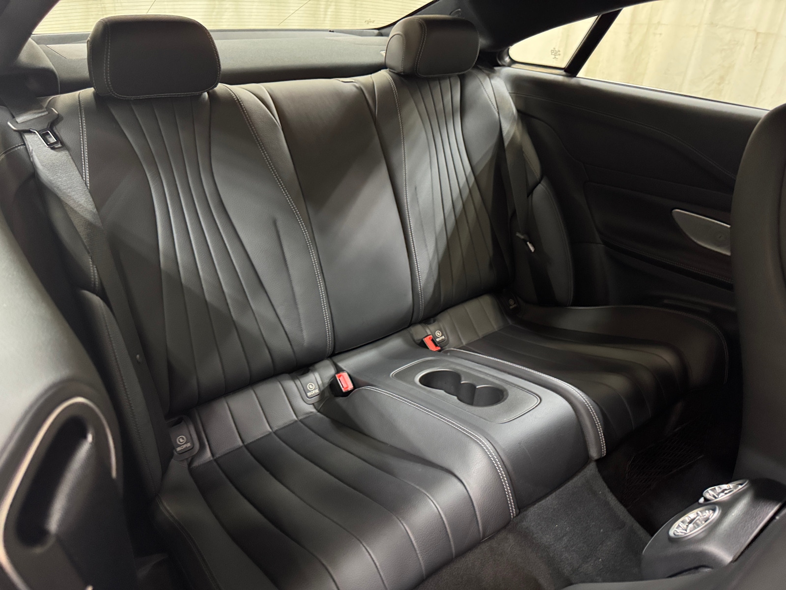 Thumbnail: 2018 Mercedes-Benz E-Class - 4