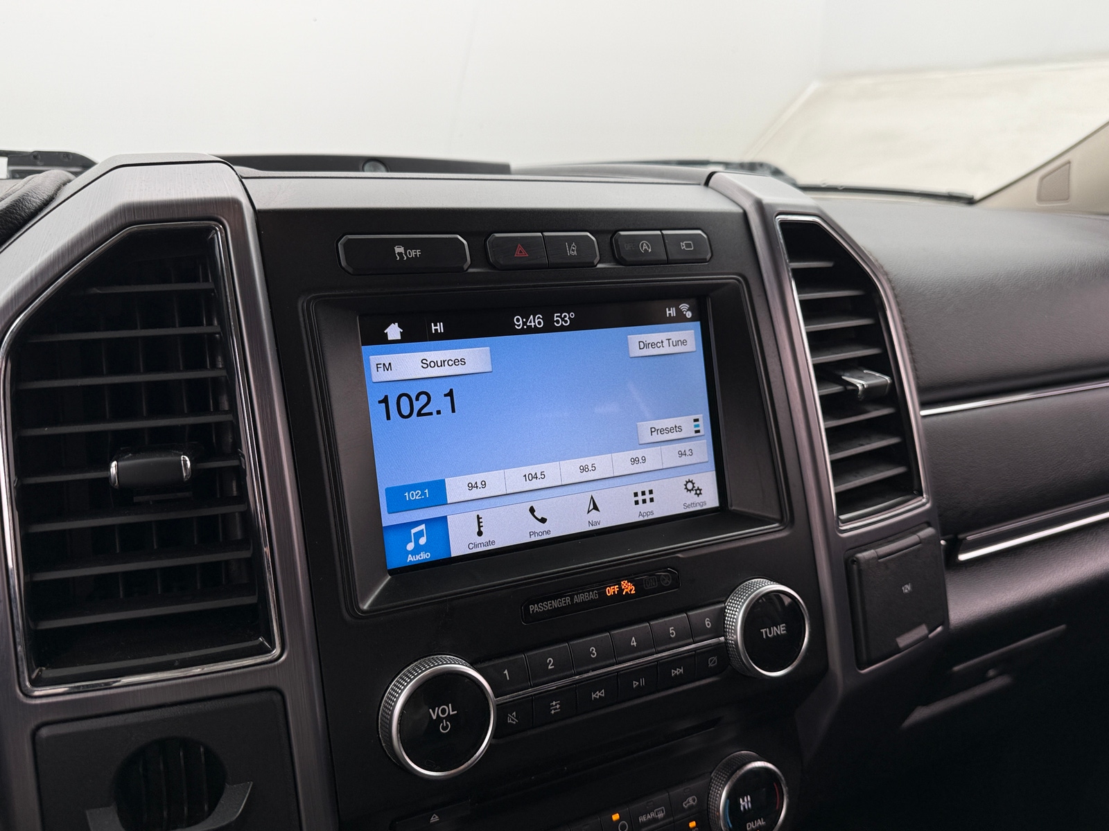 Thumbnail: 2018 Ford Expedition - 3
