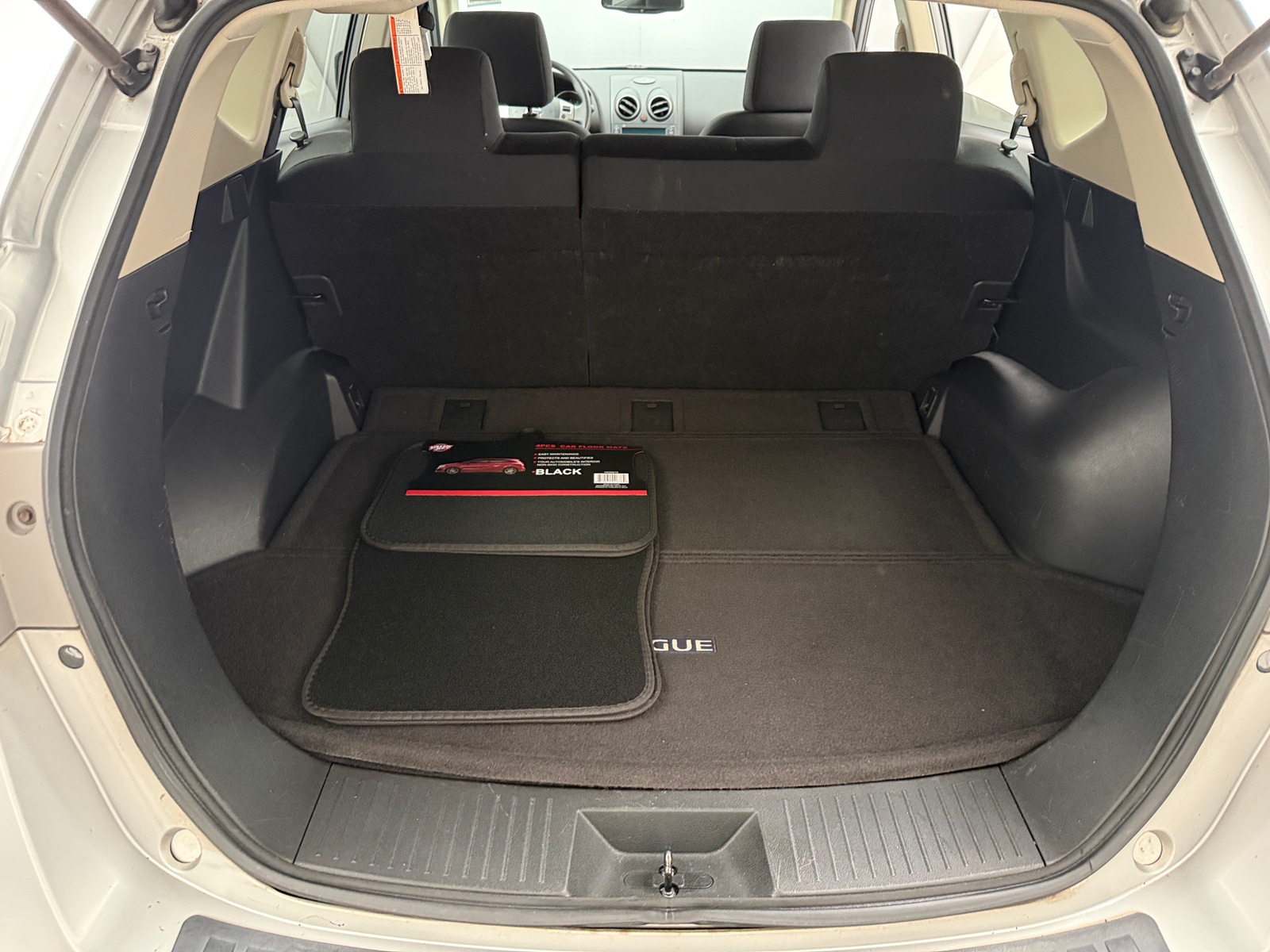 Thumbnail: 2010 Nissan Rogue - 7