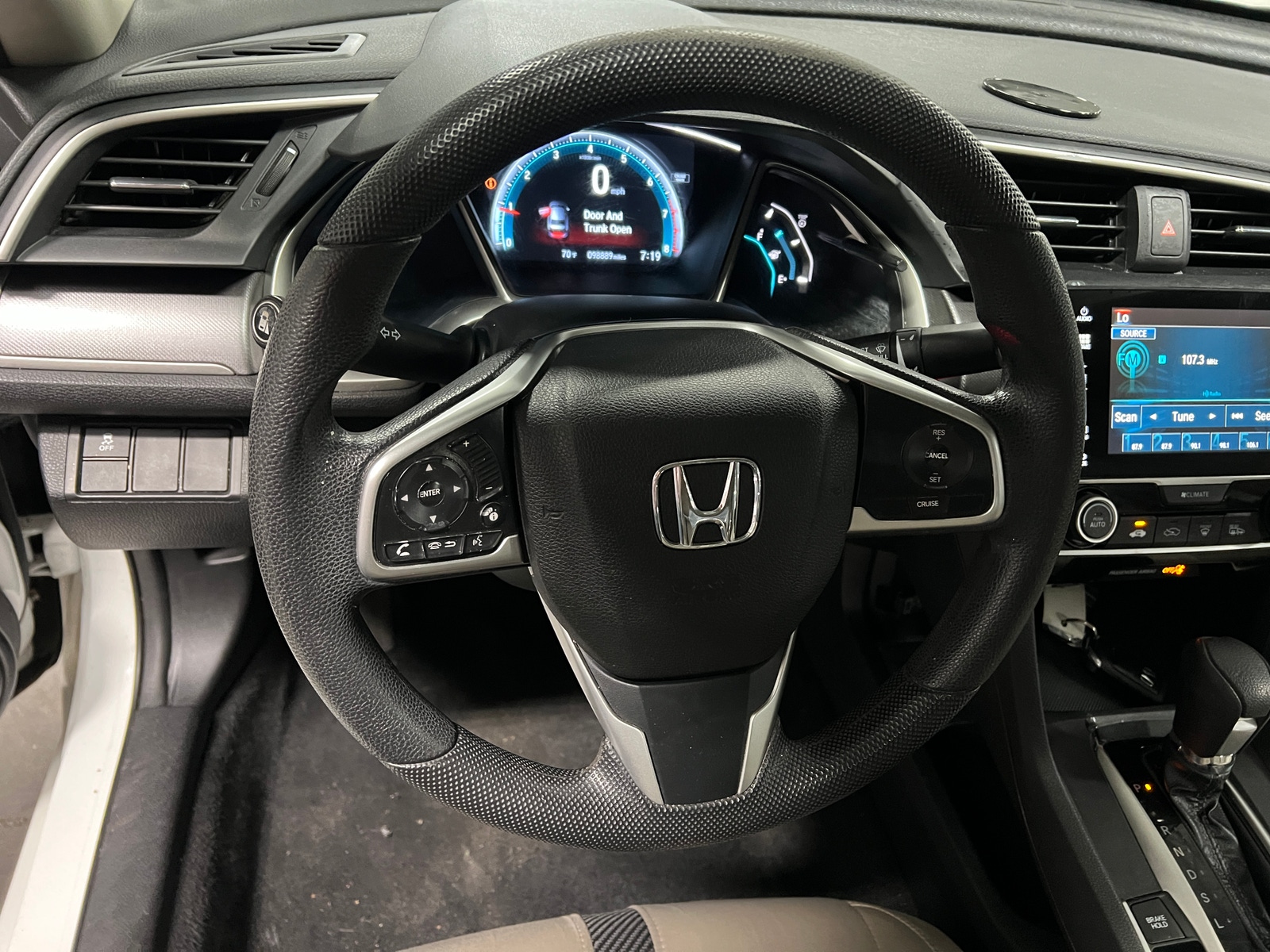 Thumbnail: 2018 Honda Civic - 5
