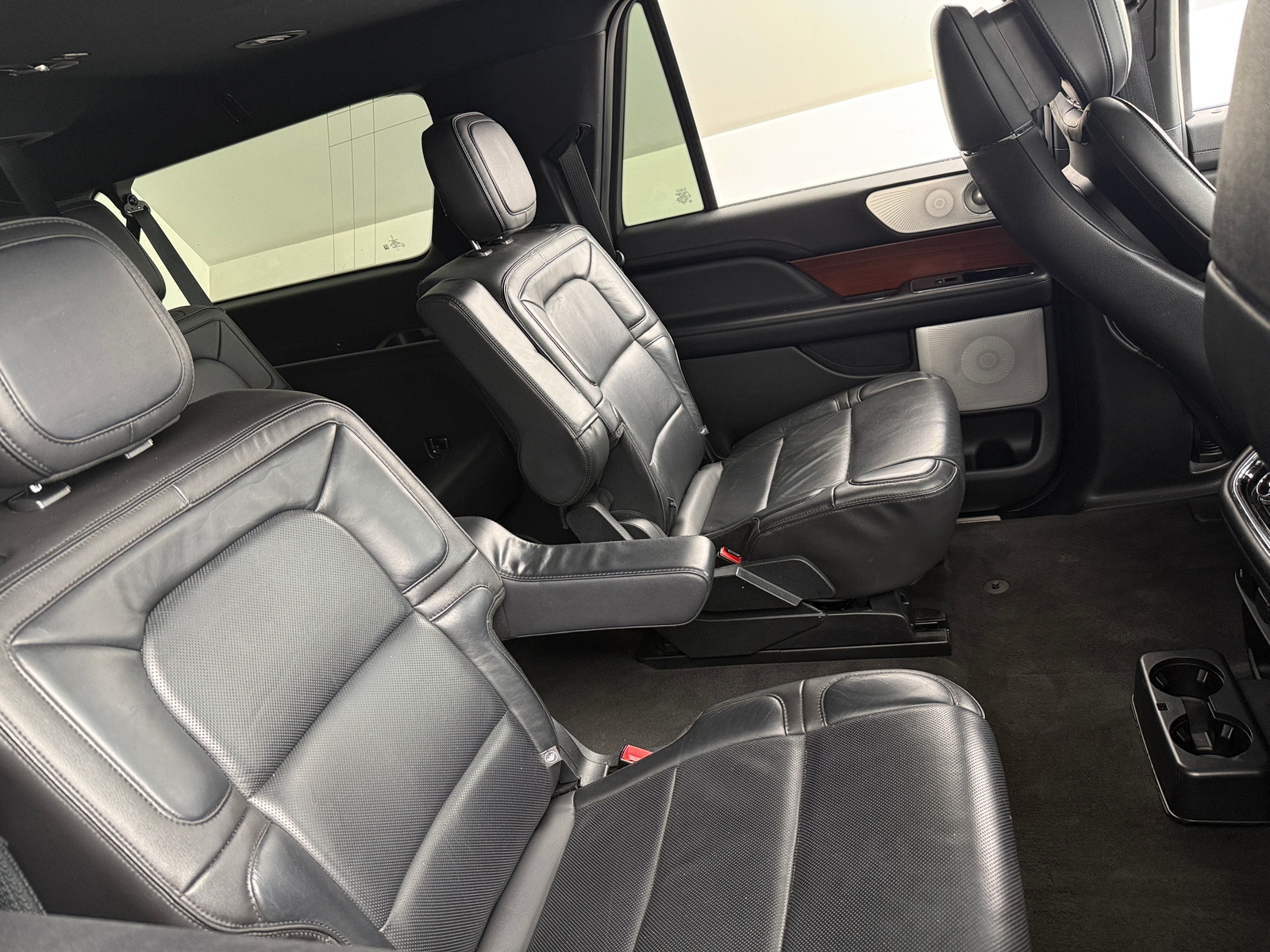 Thumbnail: 2018 Lincoln Navigator L - 5