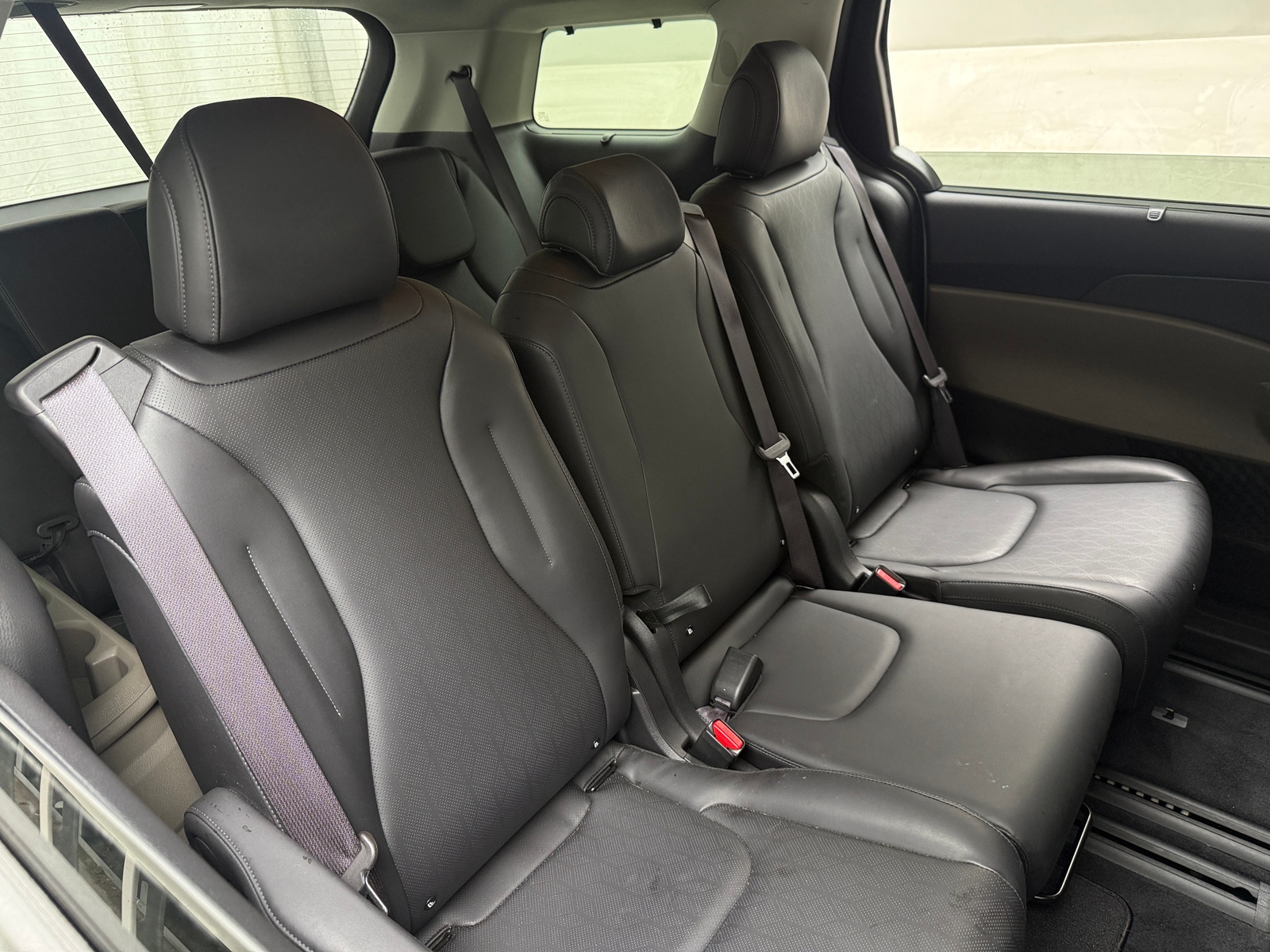 Thumbnail: 2025 Kia Carnival - 5