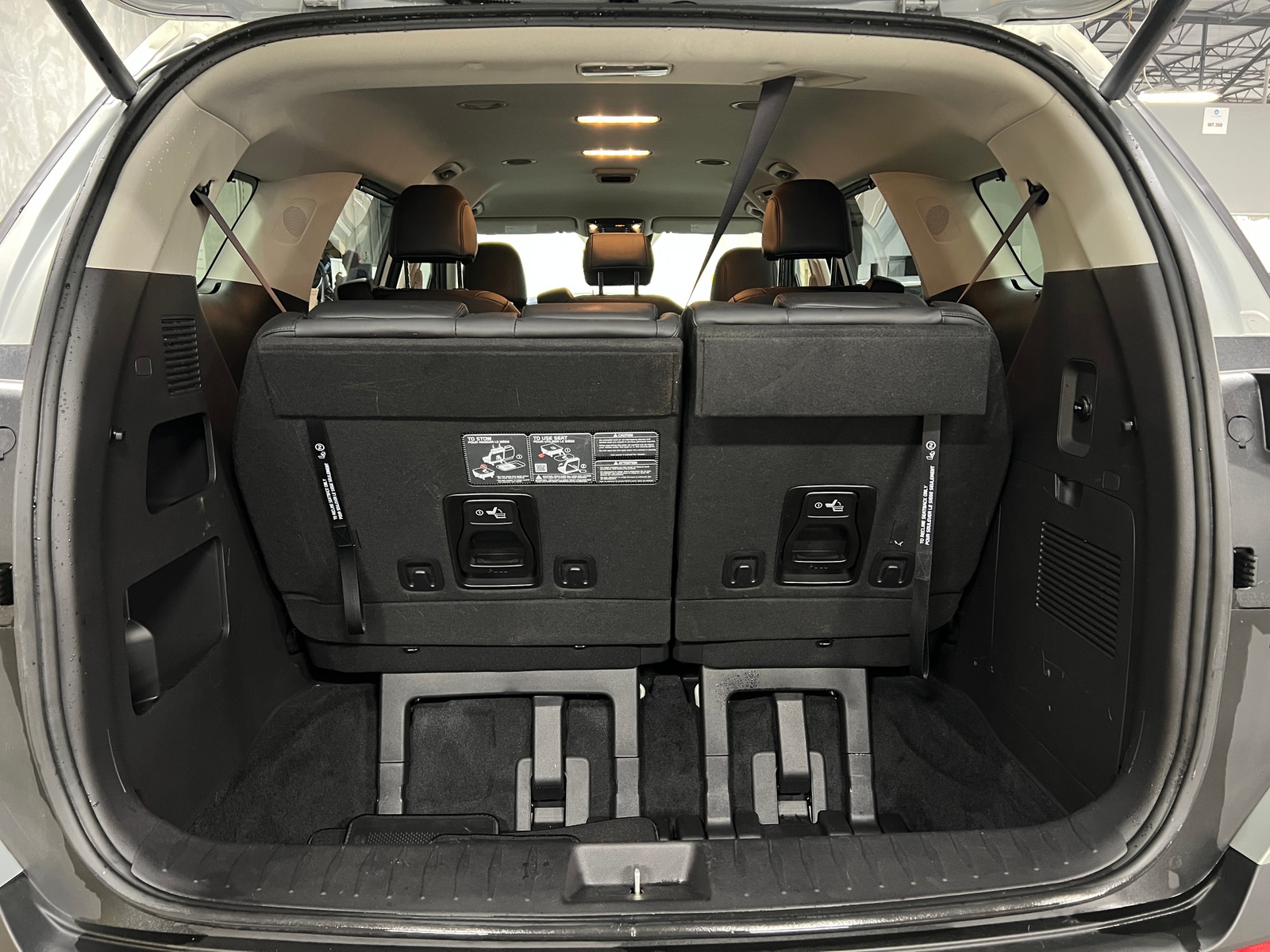 Thumbnail: 2025 Kia Carnival - 6