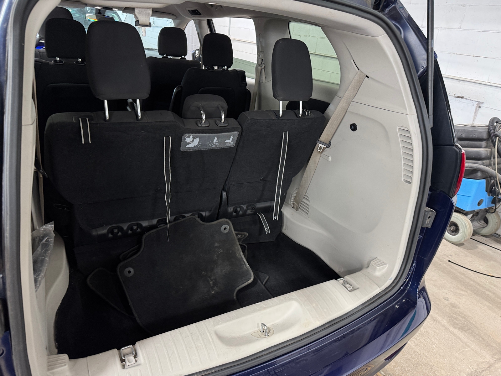 Thumbnail: 2018 Chrysler Pacifica - 7