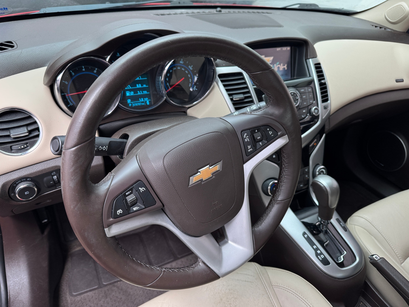 Thumbnail: 2014 Chevrolet Cruze - 4