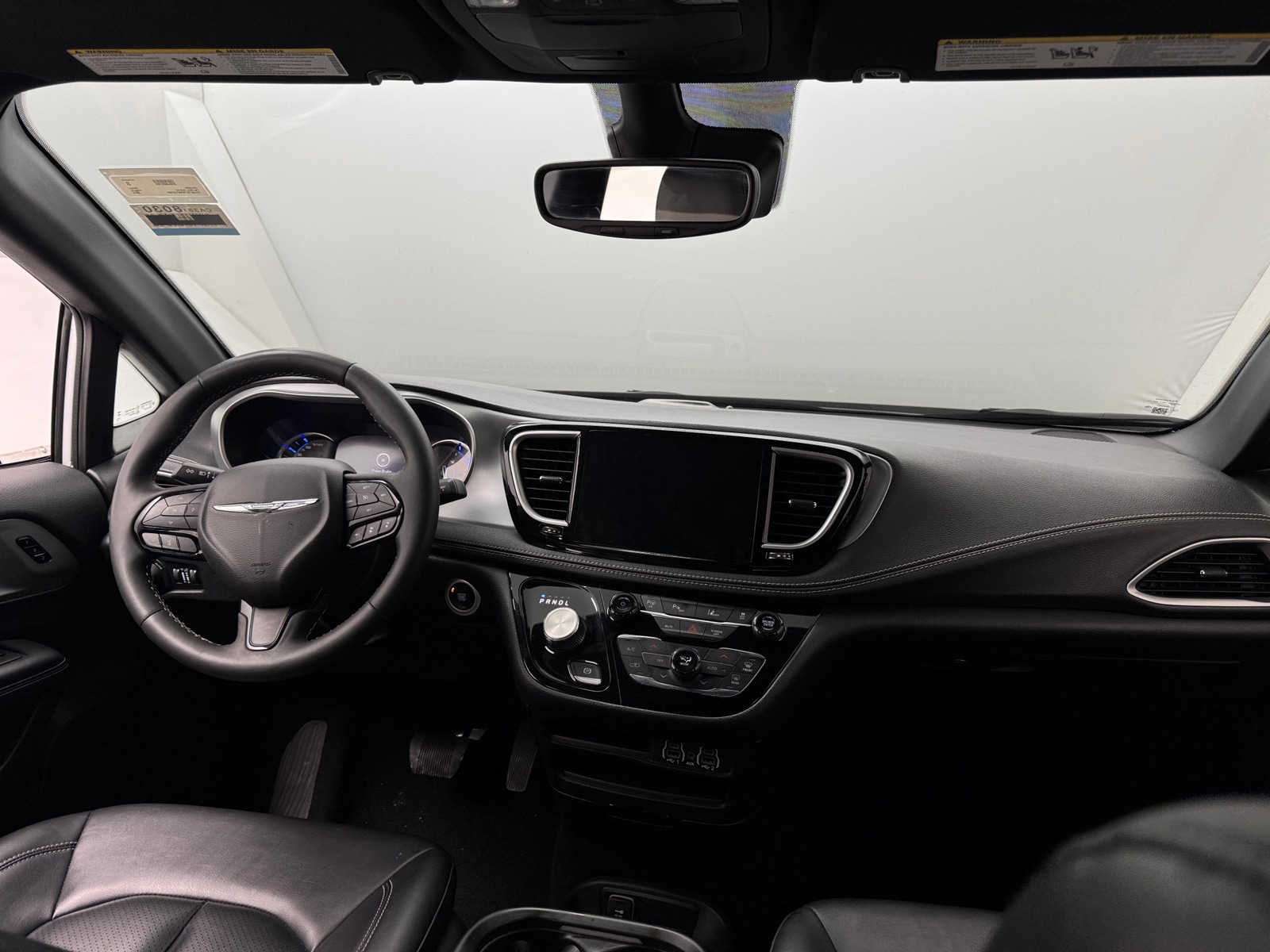 Thumbnail: 2024 Chrysler Pacifica - 2