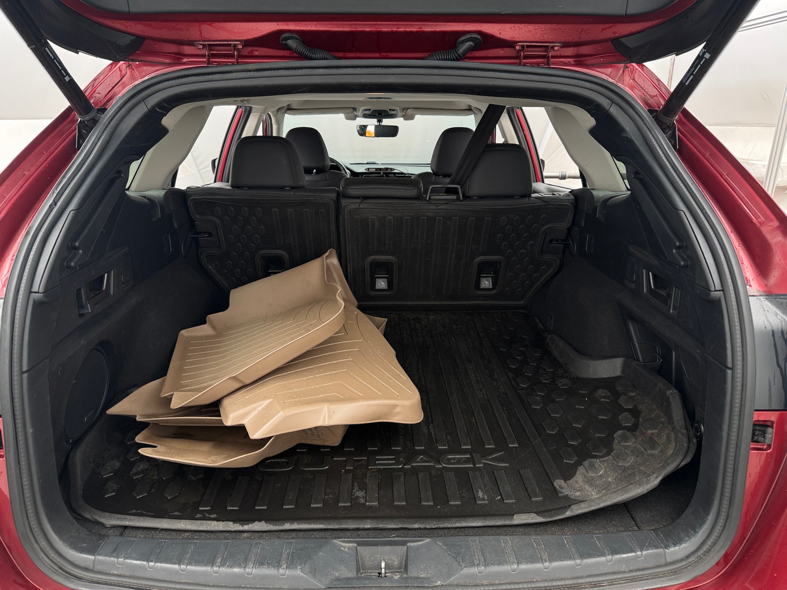 Thumbnail: 2020 Subaru Outback - 6