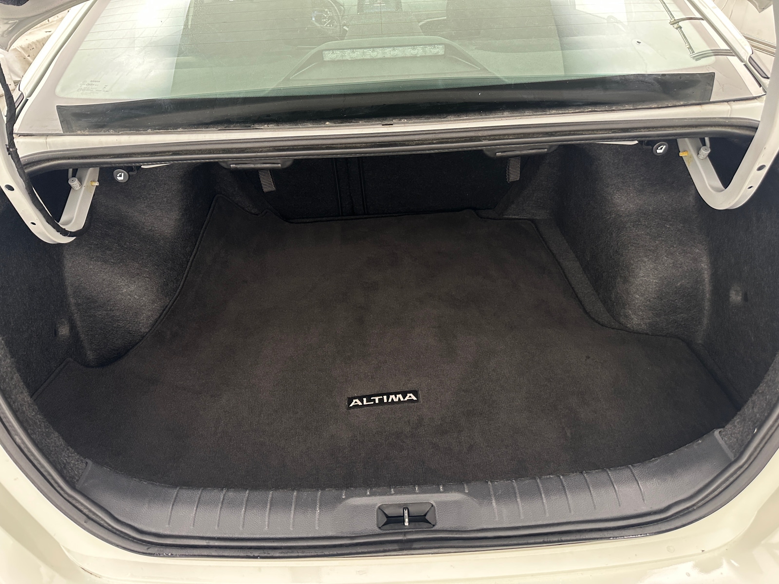 Thumbnail: 2025 Nissan Altima - 7