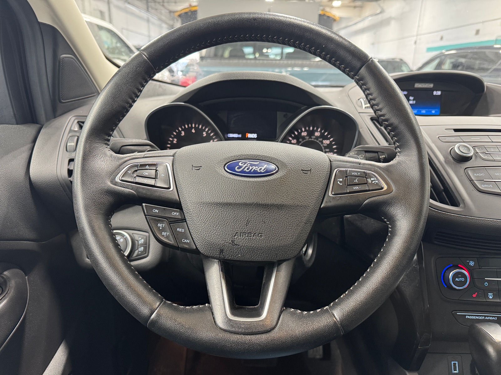Thumbnail: 2017 Ford Escape - 5