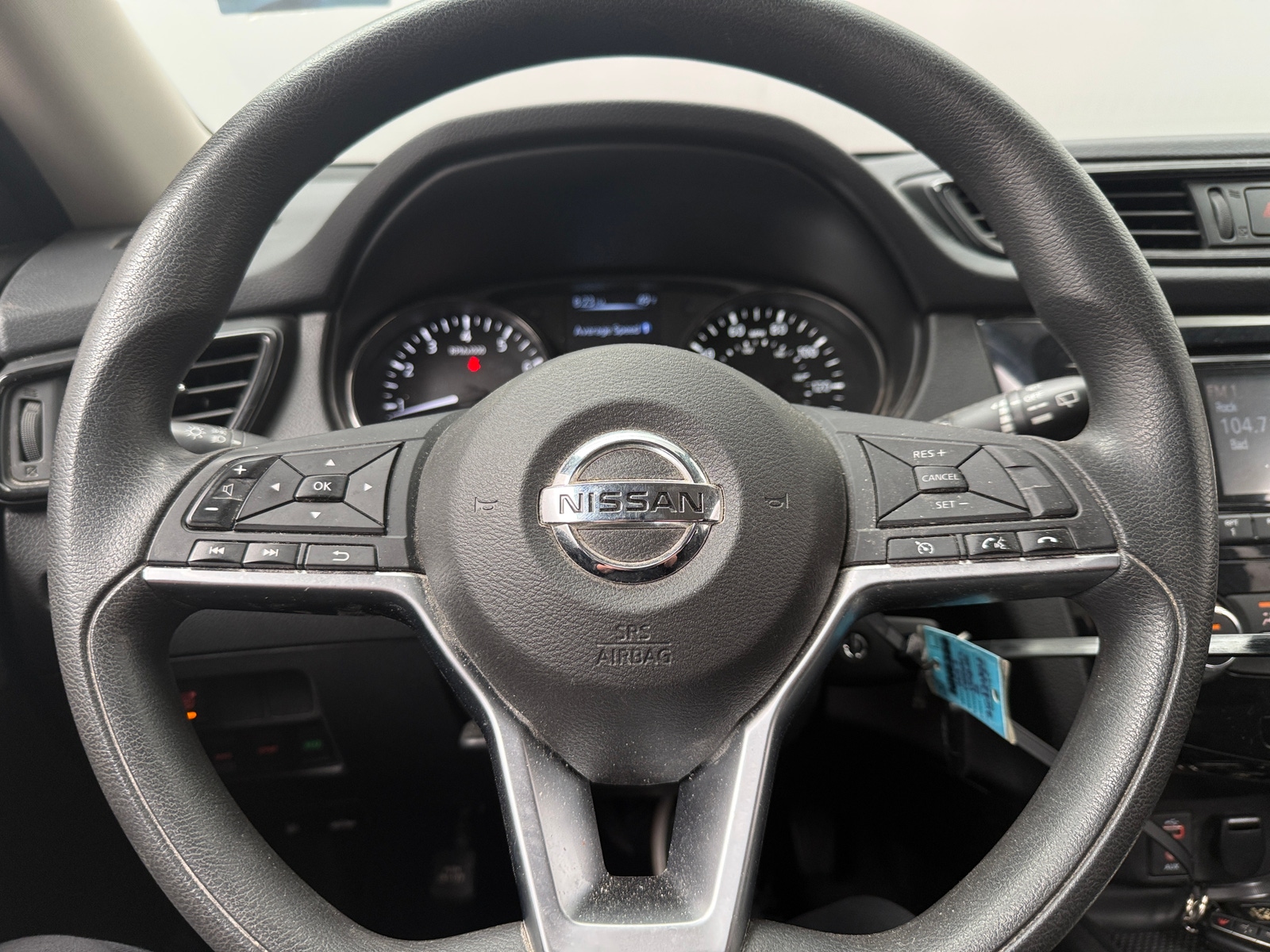 Thumbnail: 2017 Nissan Rogue - 5