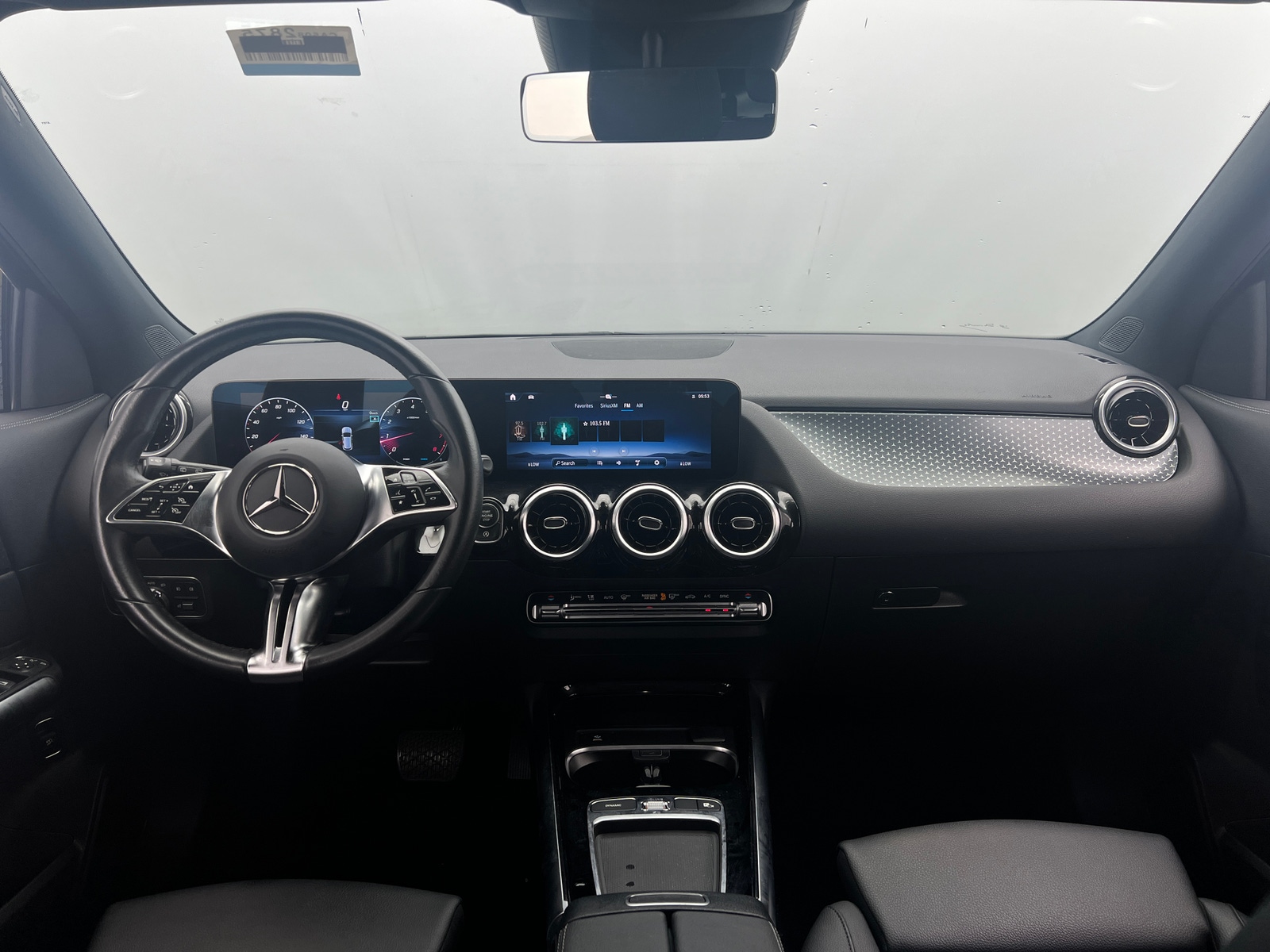 Thumbnail: 2025 Mercedes-Benz GLA - 2