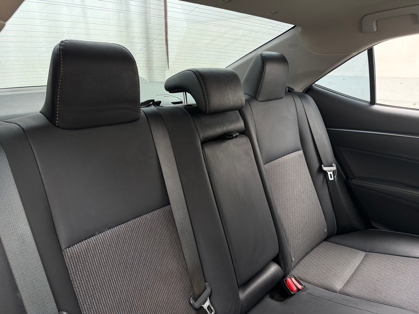 Thumbnail: 2016 Toyota Corolla - 6