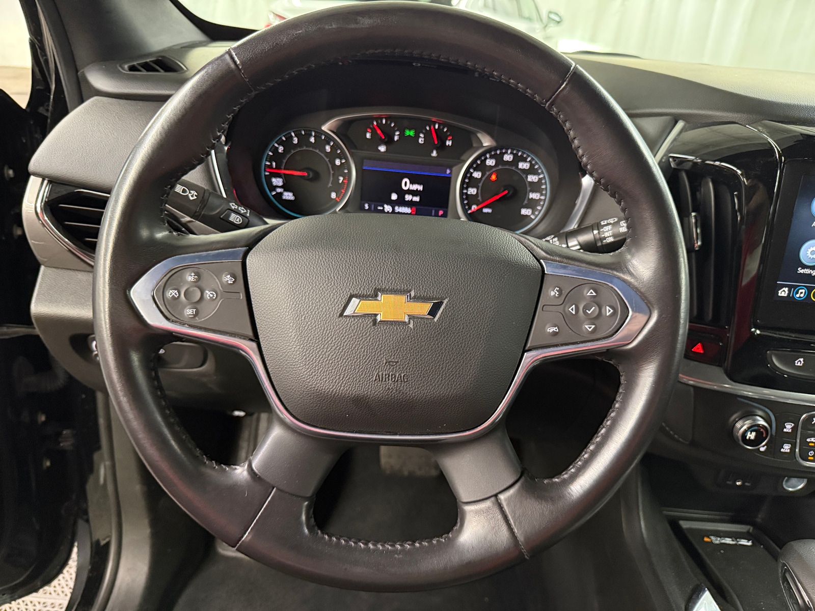 Thumbnail: 2022 Chevrolet Traverse - 5