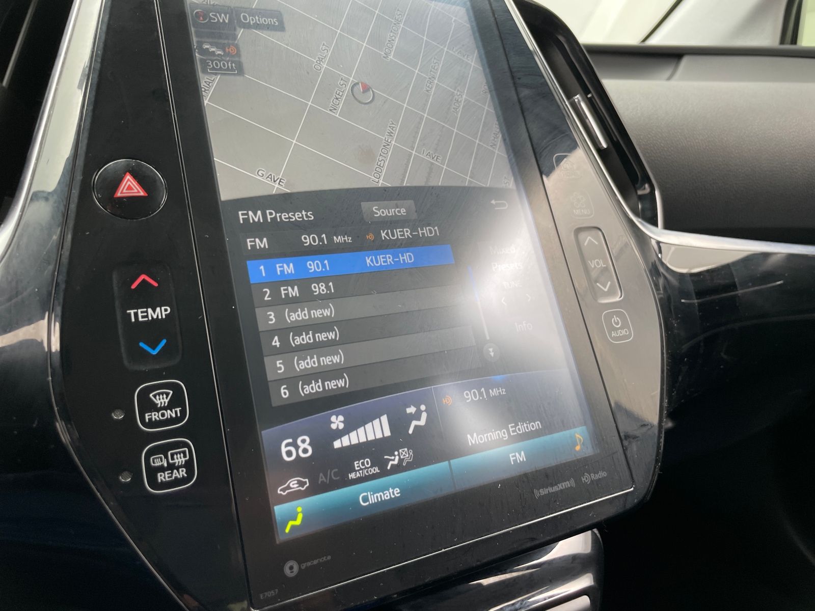 Thumbnail: 2021 Toyota Prius Prime - 3