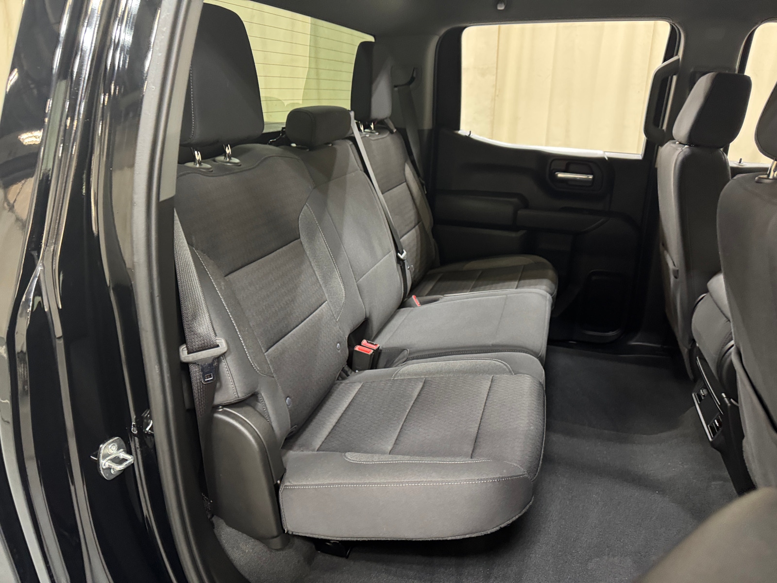 Thumbnail: 2023 Chevrolet Silverado 1500 - 6