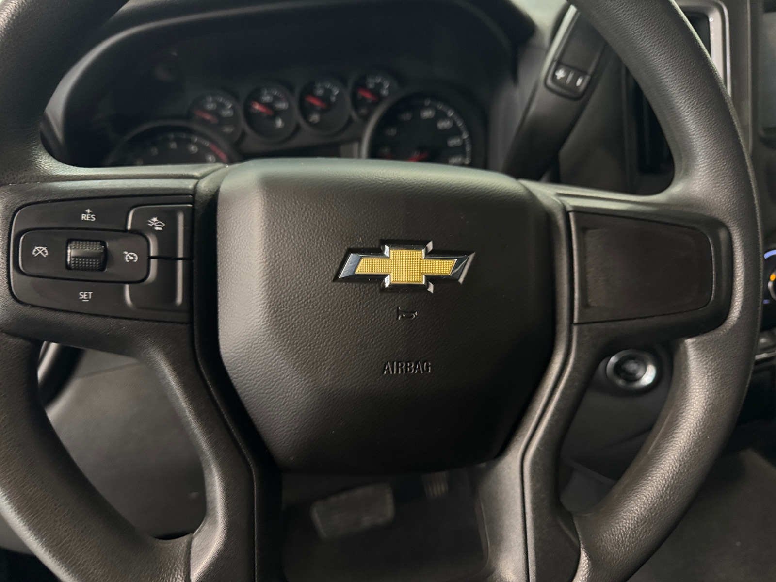 Thumbnail: 2023 Chevrolet Silverado 1500 - 5