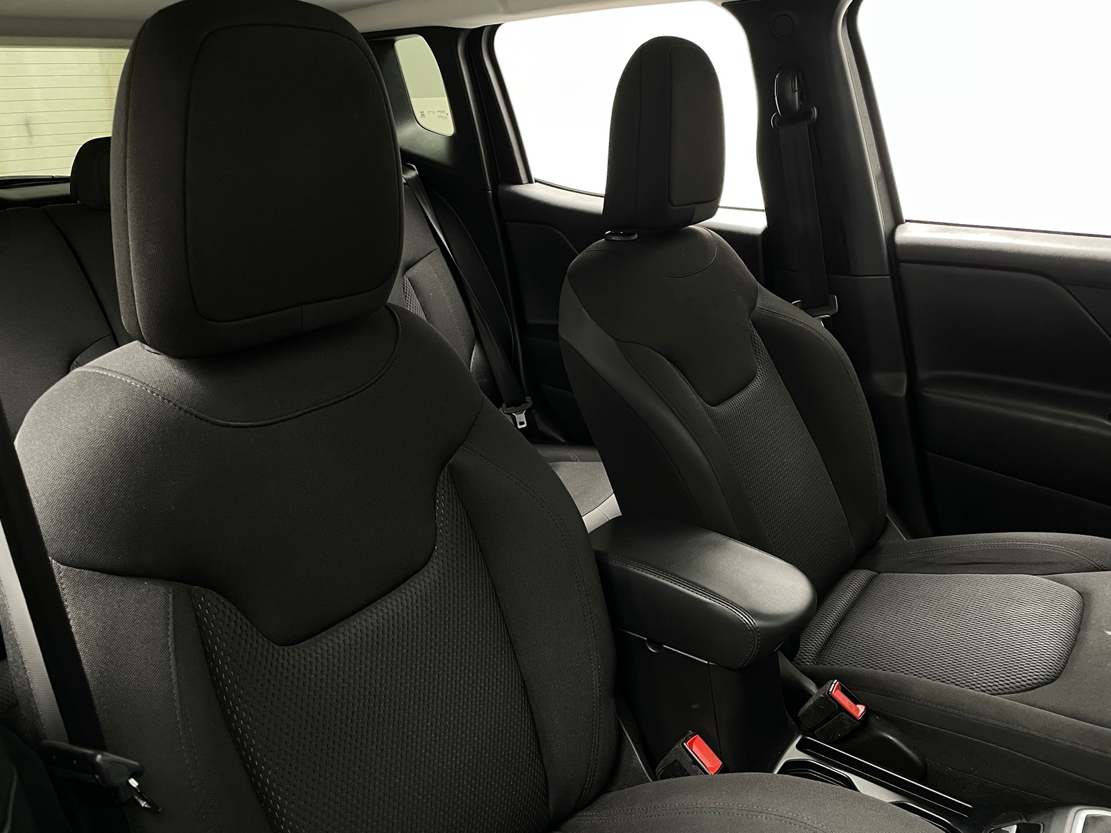 Thumbnail: 2019 Jeep Renegade - 2