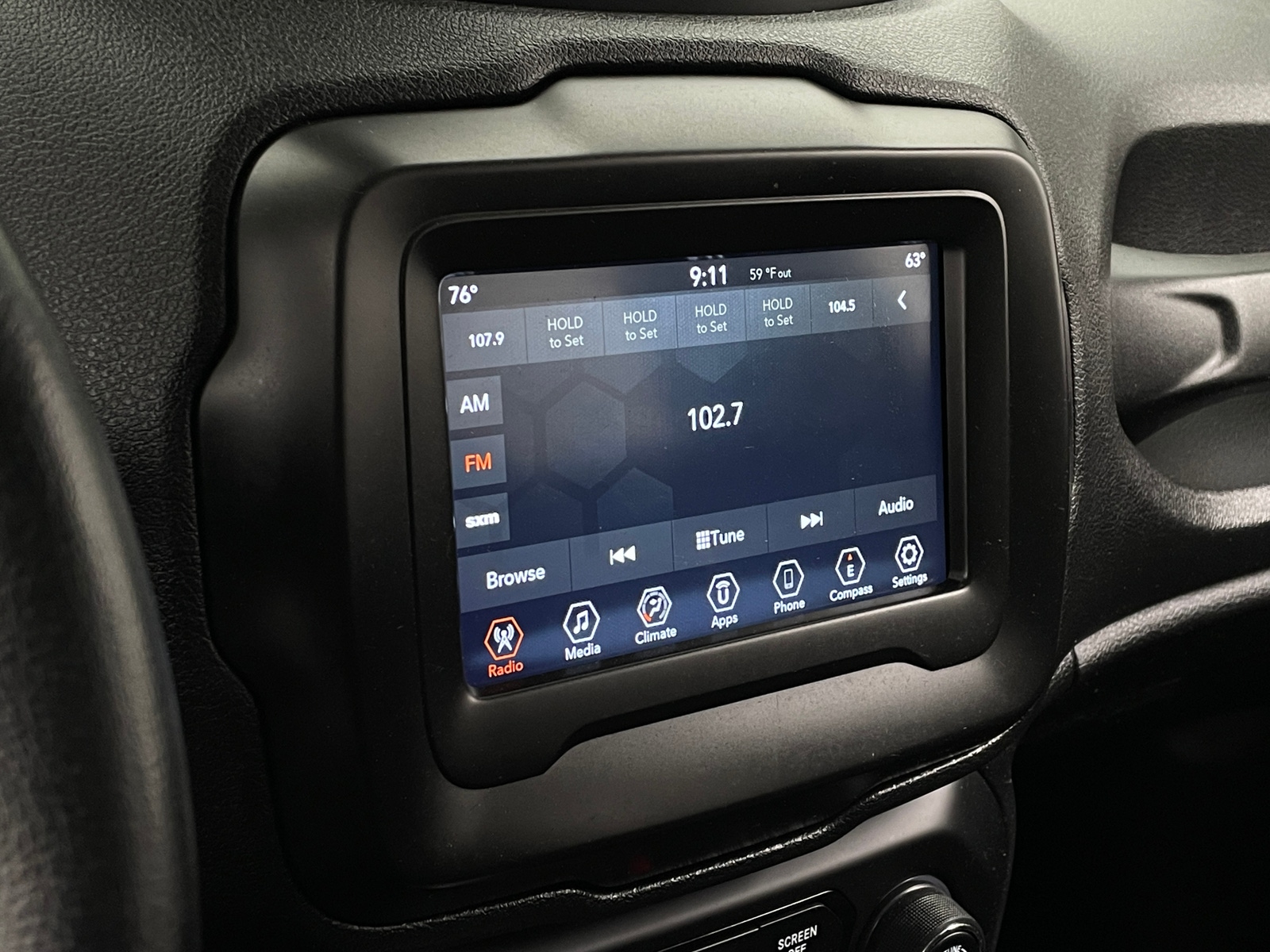 Thumbnail: 2019 Jeep Renegade - 4