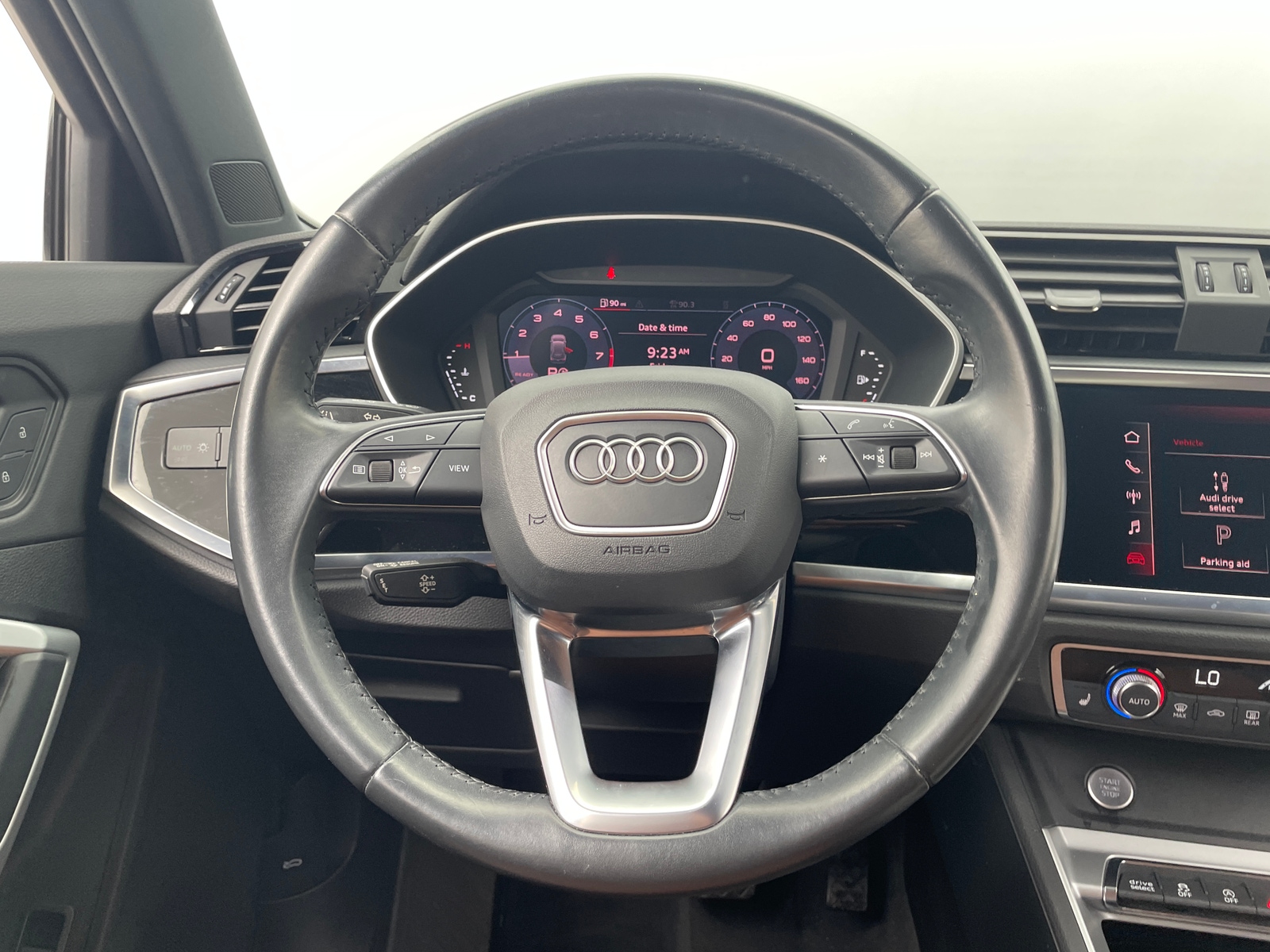 Thumbnail: 2020 Audi Q3 - 4