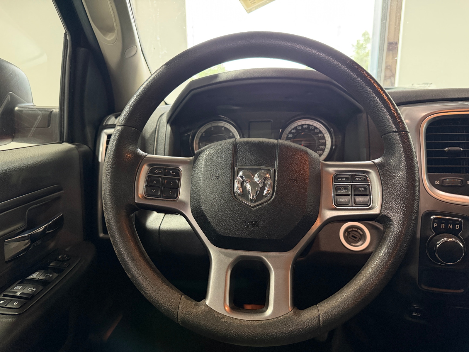 Thumbnail: 2021 RAM 1500 Classic - 5
