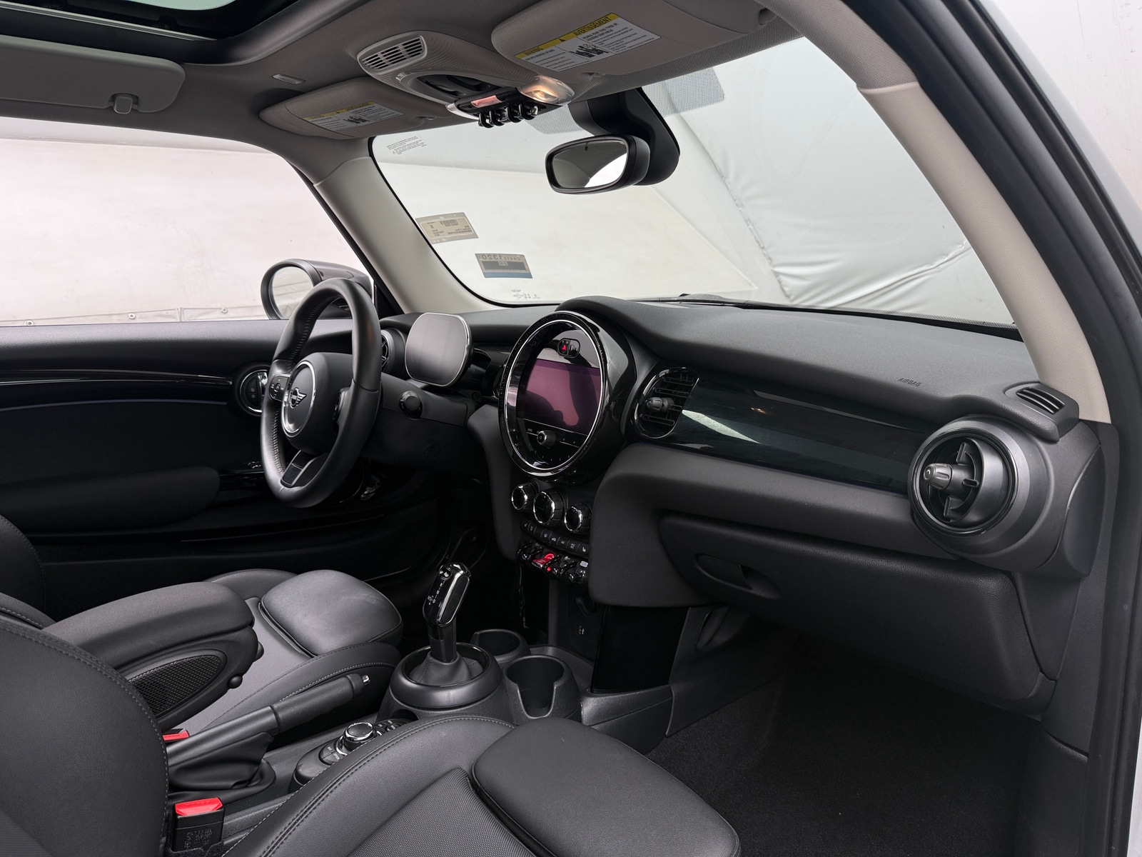 Thumbnail: 2024 MINI Cooper Hardtop - 2