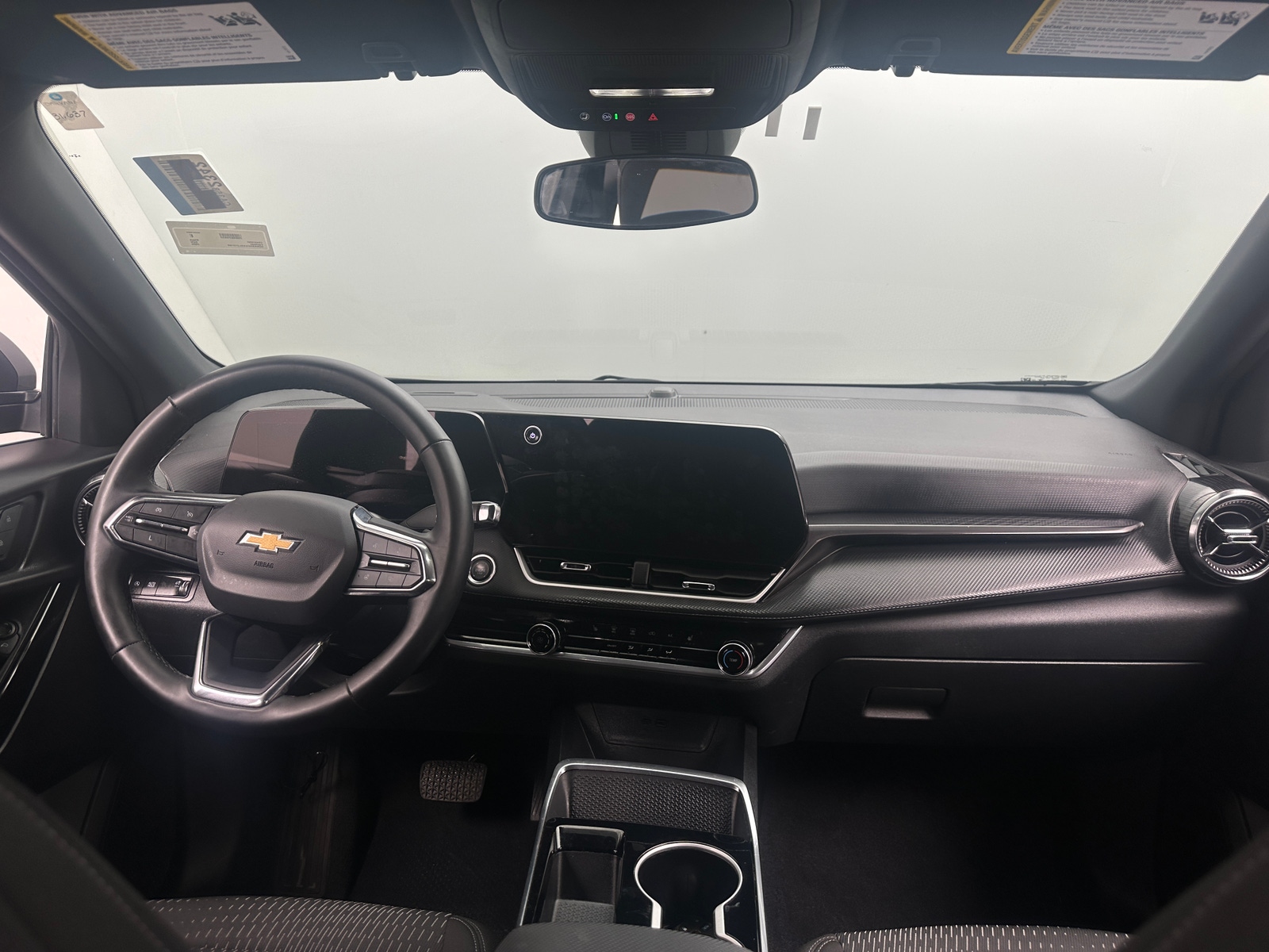 Thumbnail: 2025 Chevrolet Equinox - 3