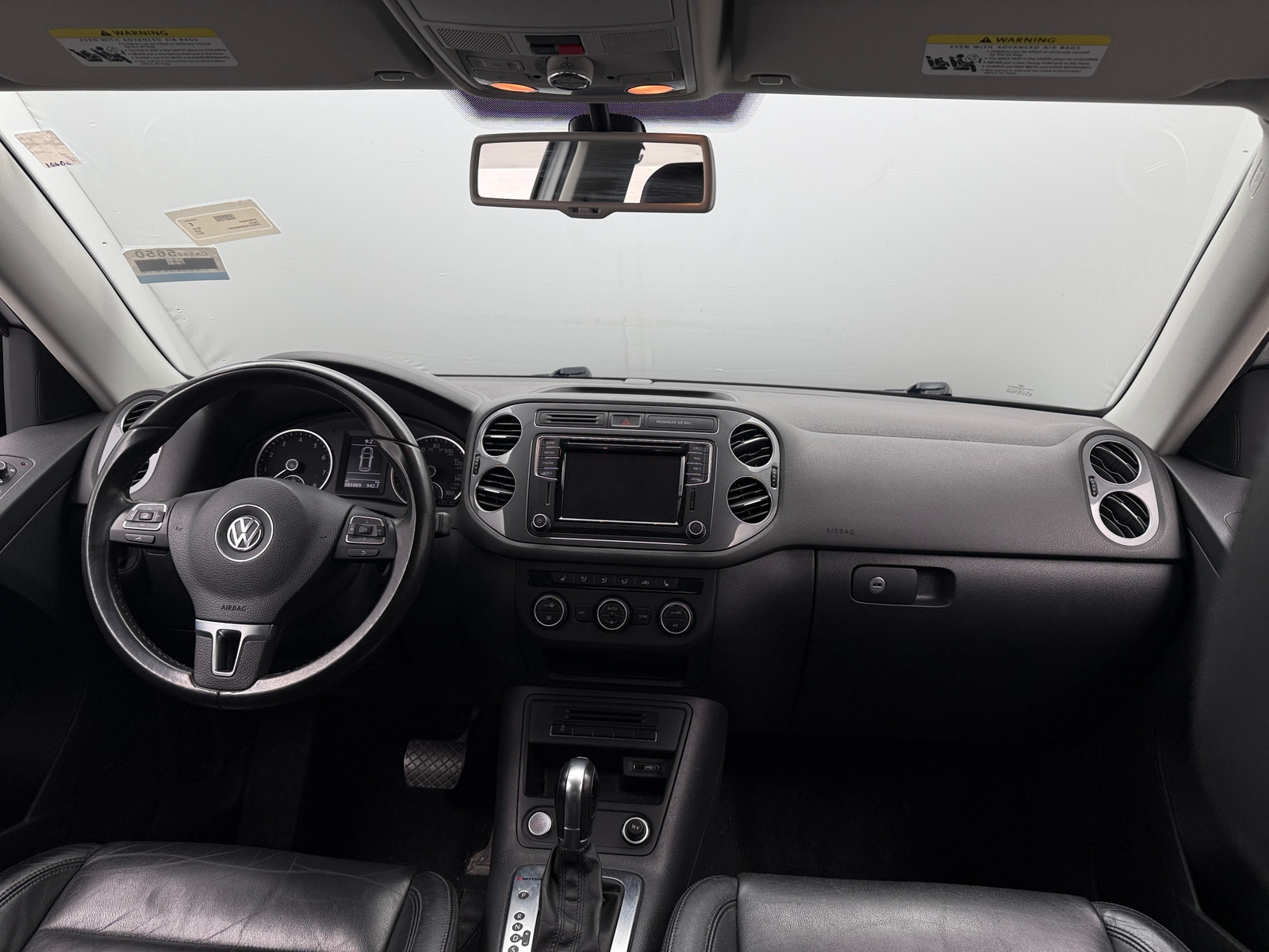 Thumbnail: 2017 Volkswagen Tiguan - 2