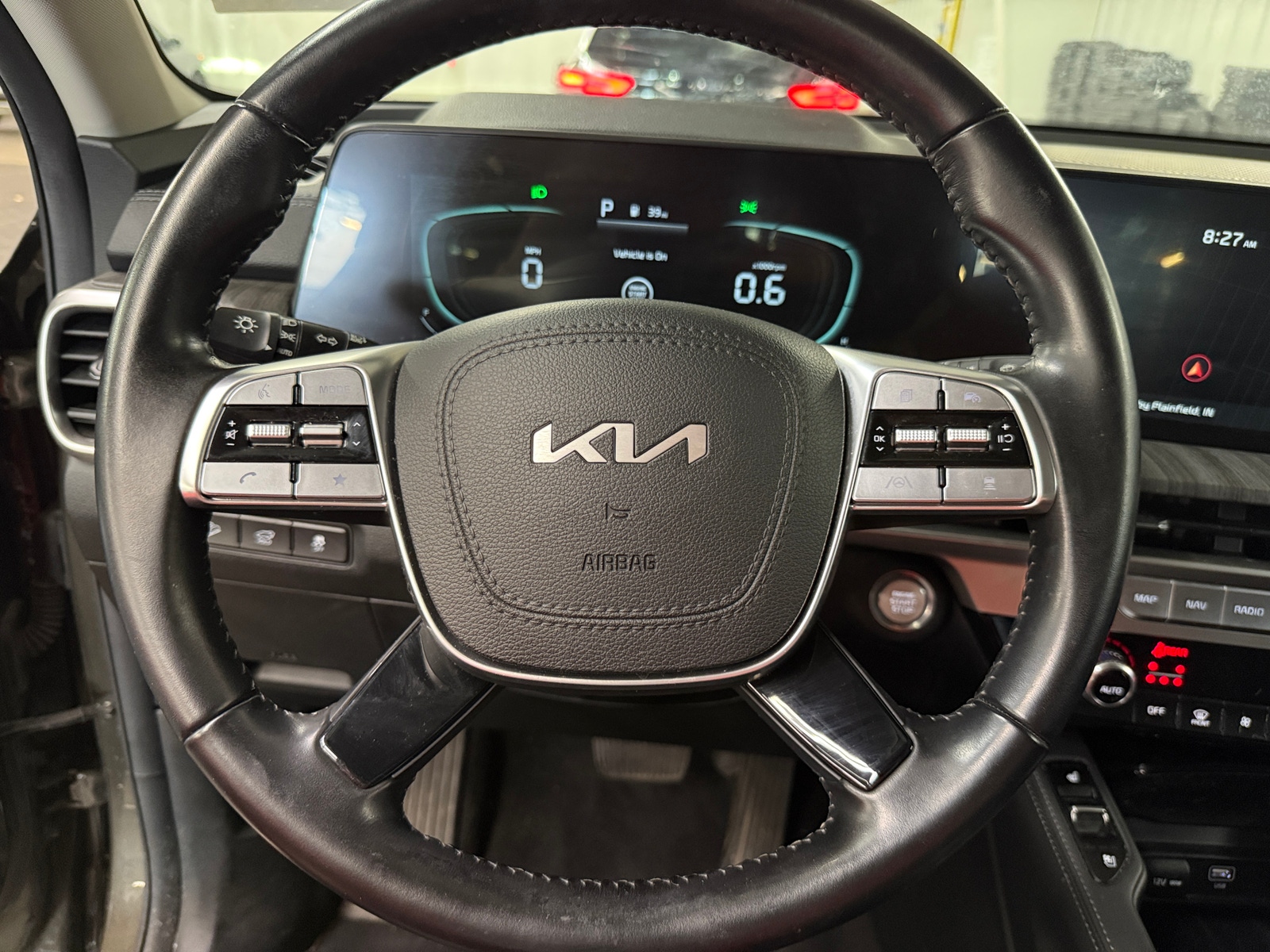 Thumbnail: 2023 Kia Telluride - 4