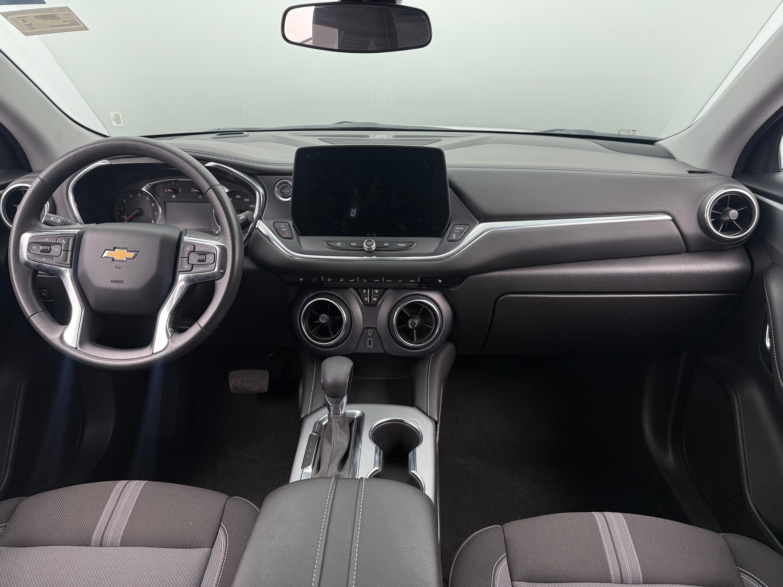 Thumbnail: 2025 Chevrolet Blazer - 3