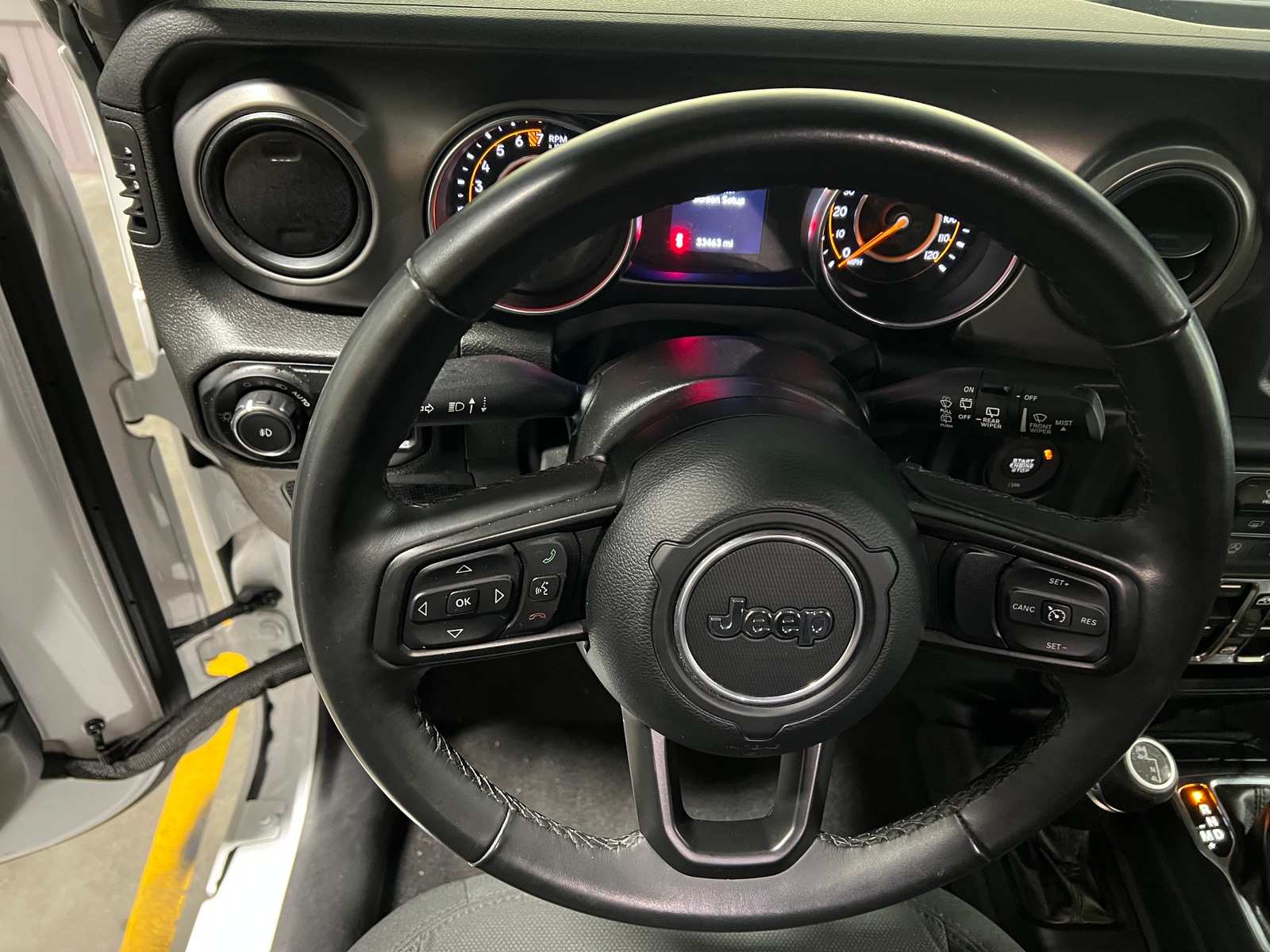 Thumbnail: 2022 Jeep Wrangler - 5