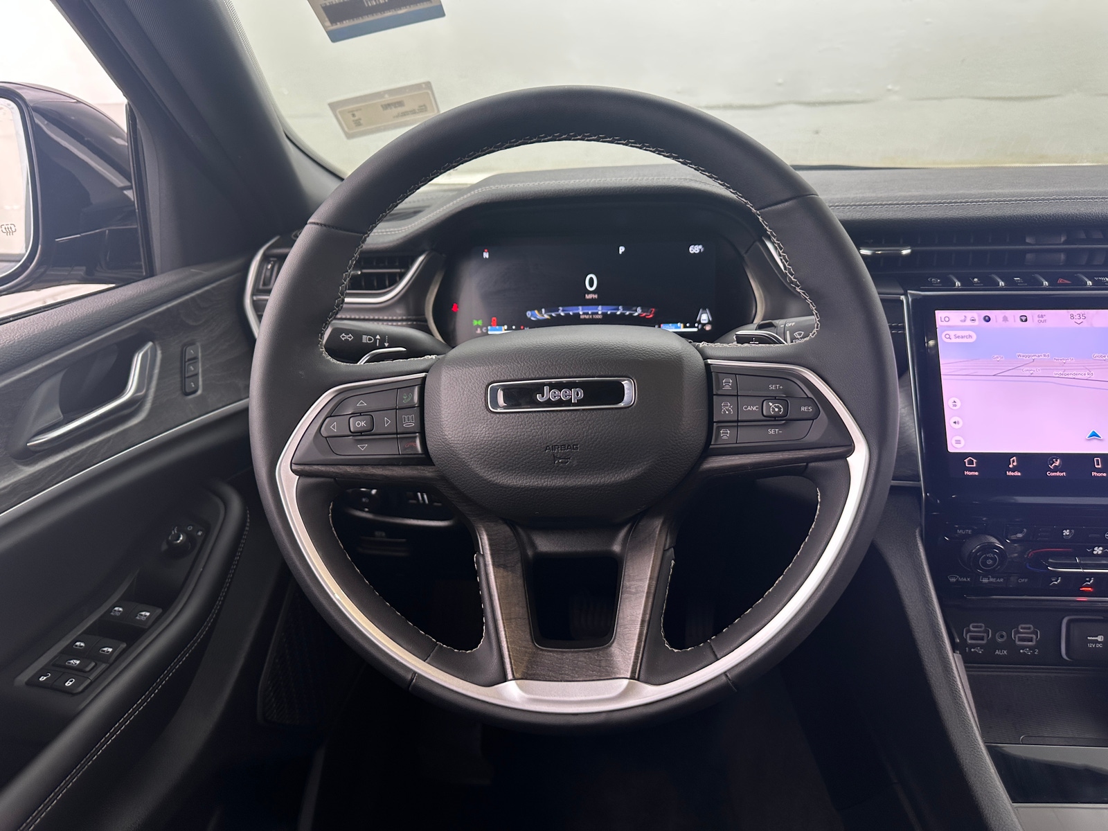 Thumbnail: 2025 Jeep Grand Cherokee L - 4