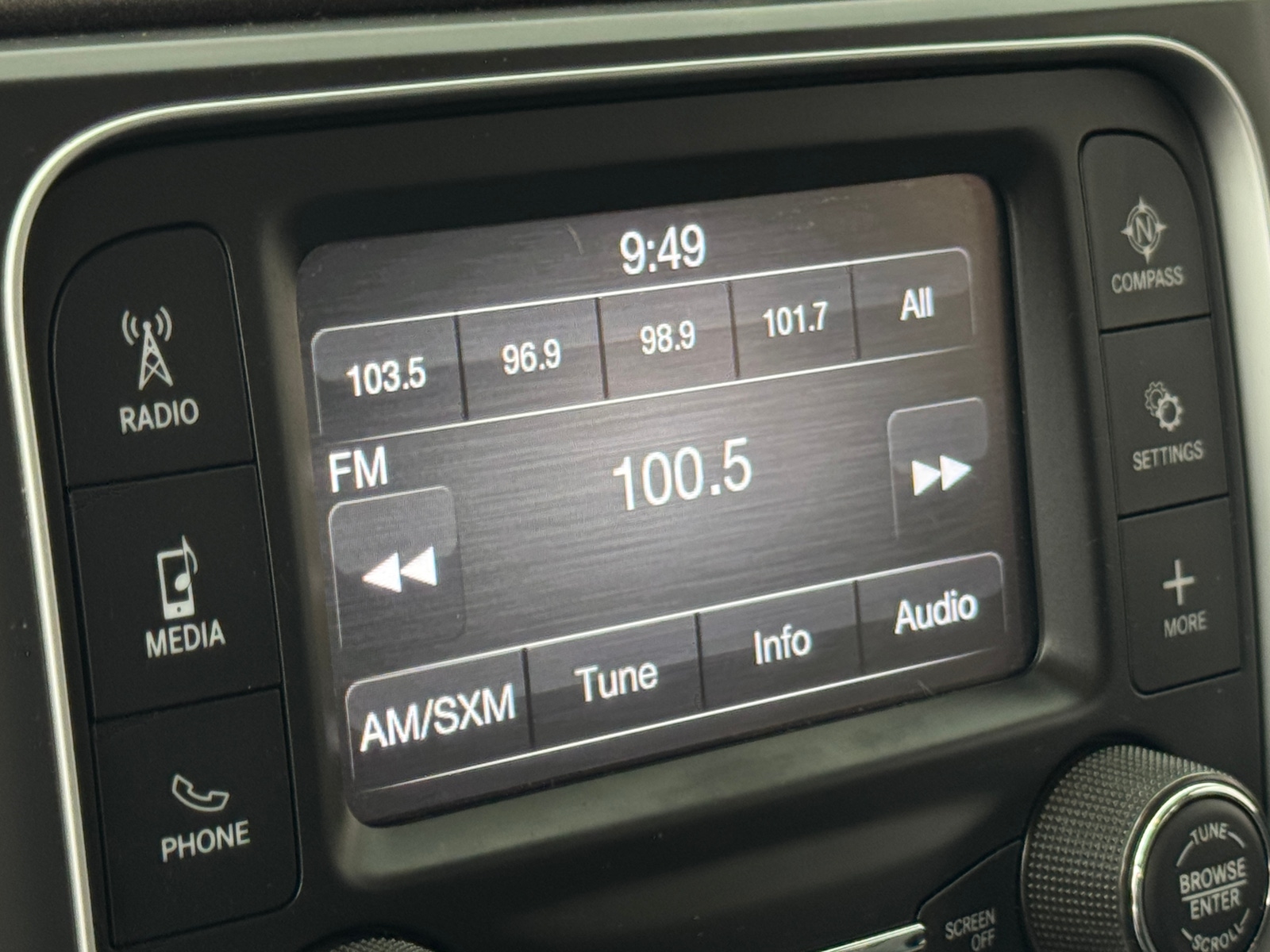 Thumbnail: 2022 RAM 1500 Classic - 4