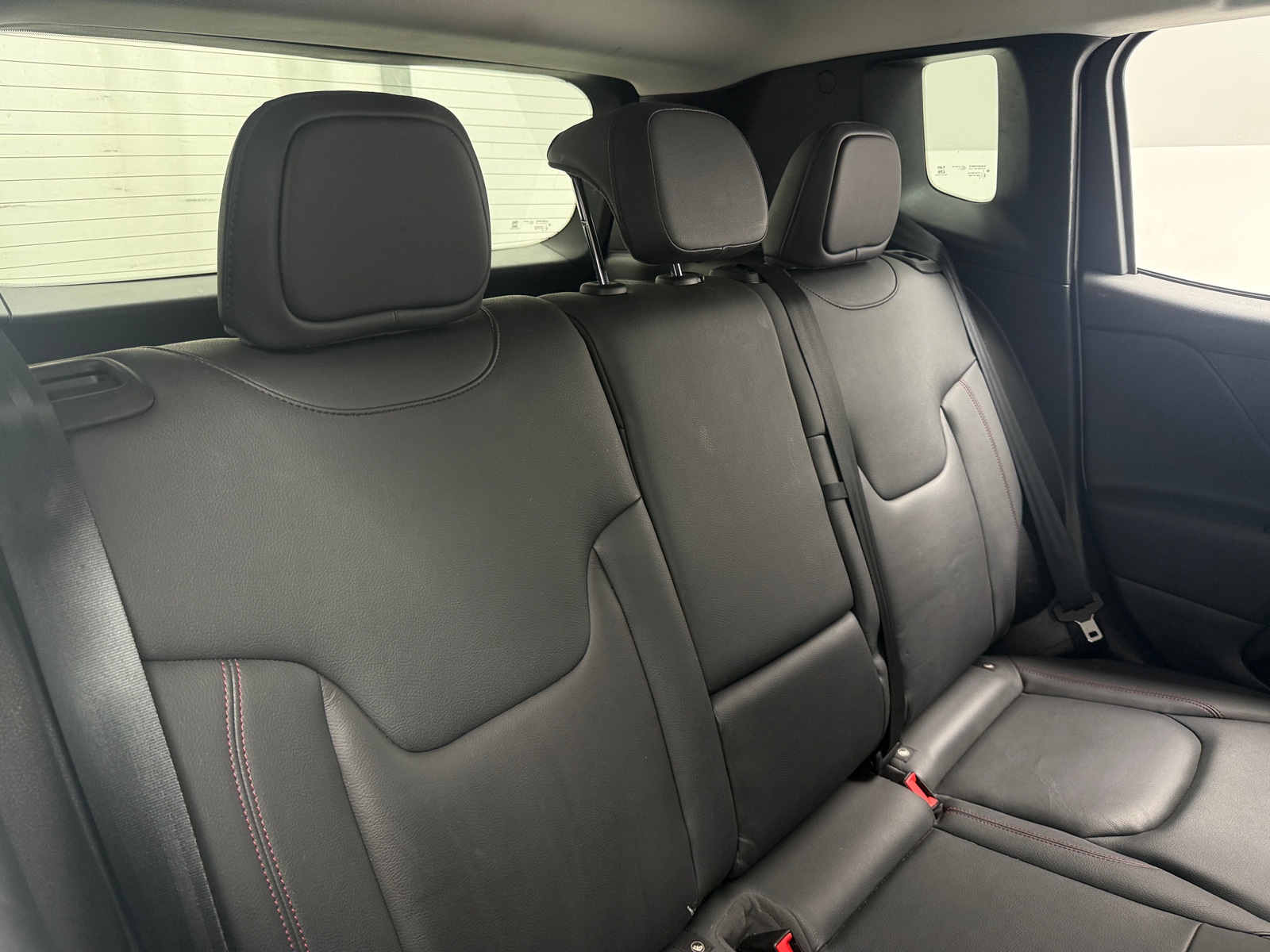 Thumbnail: 2022 Jeep Renegade - 6